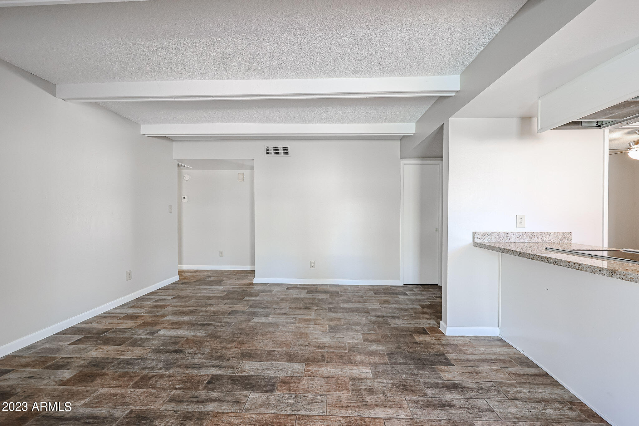 11237 N 32ND Place