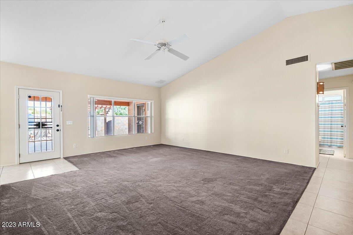 5744 E ESTRID Avenue