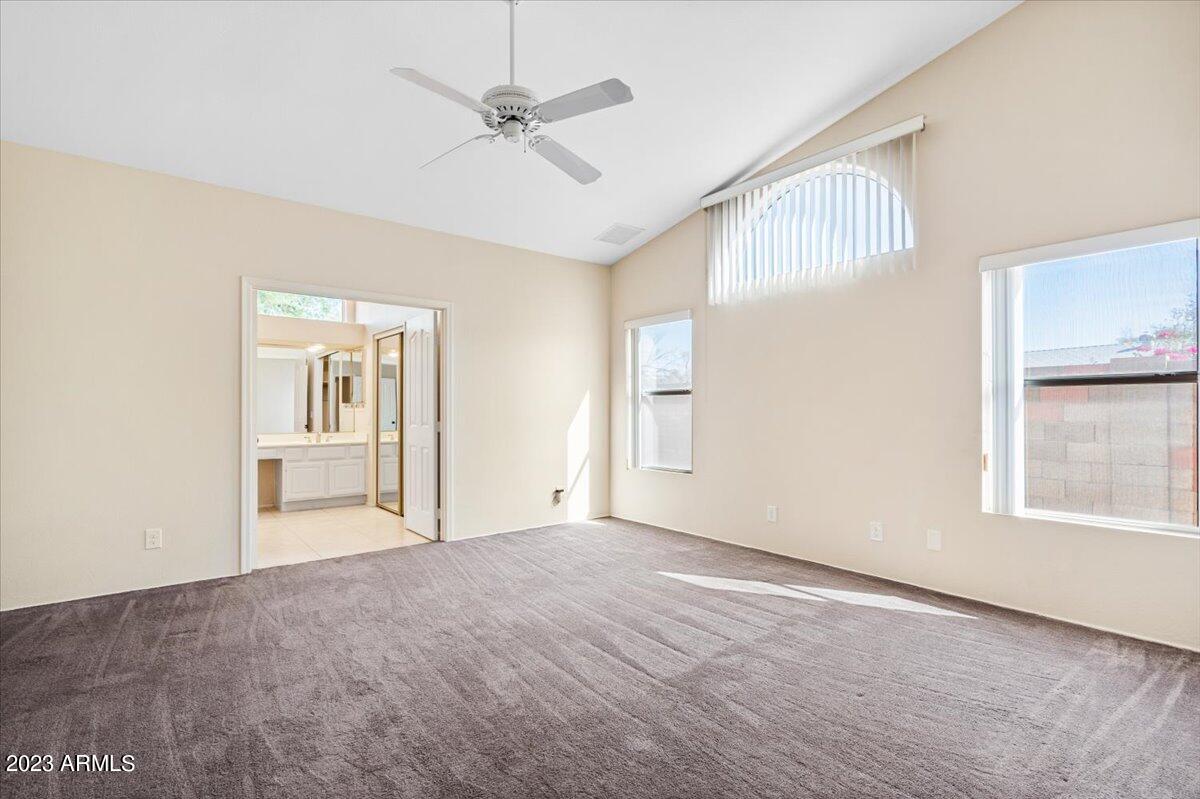 5744 E ESTRID Avenue