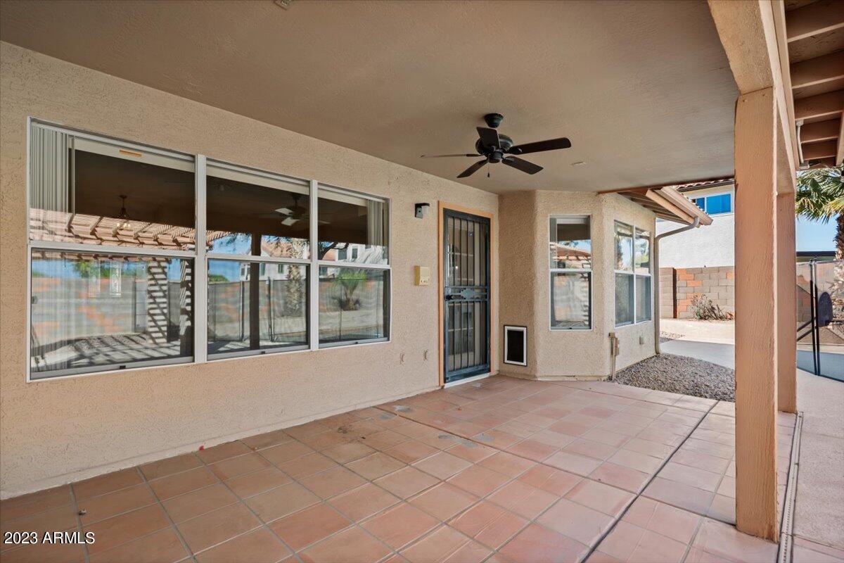 5744 E ESTRID Avenue