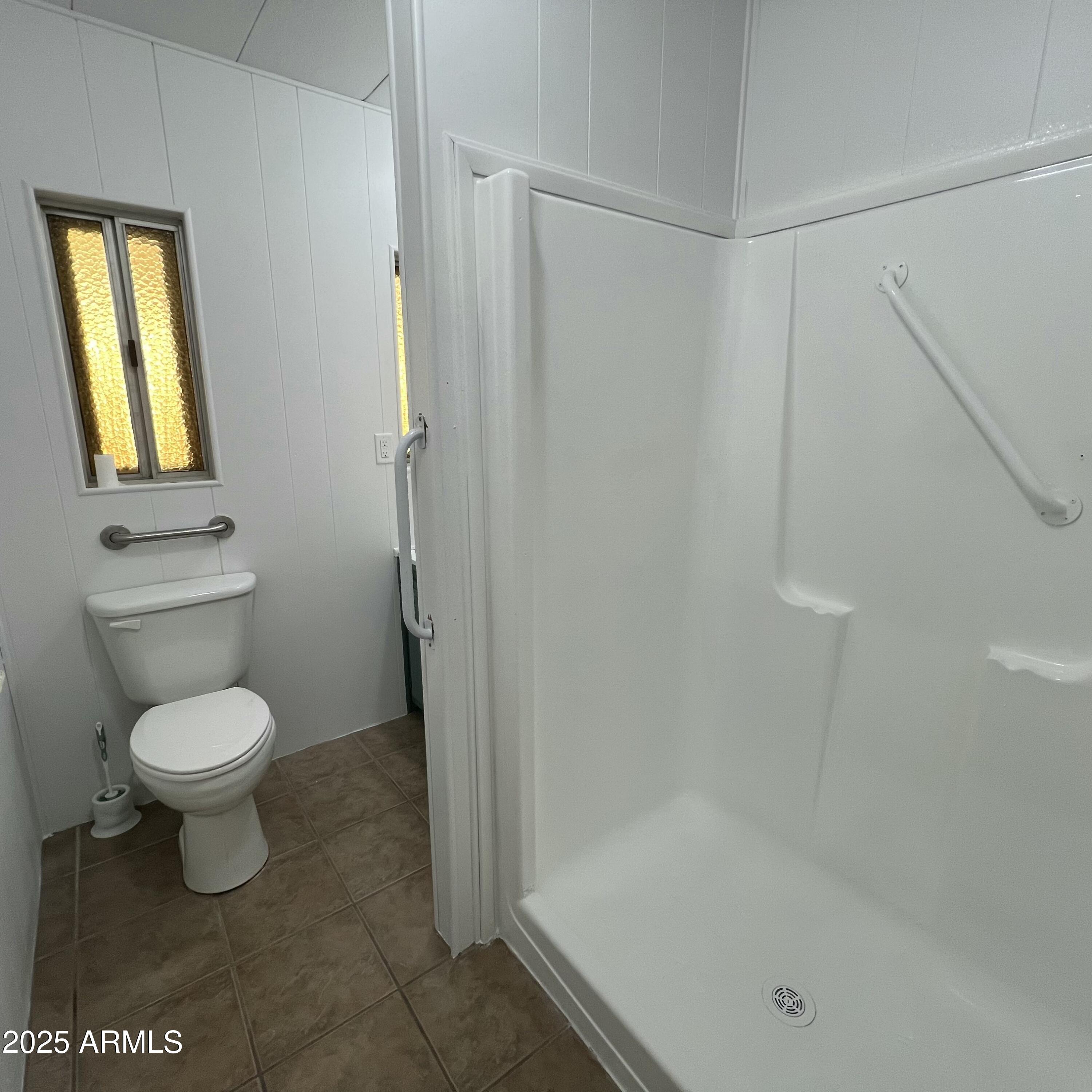 1538 E CAMPO BELLO Drive