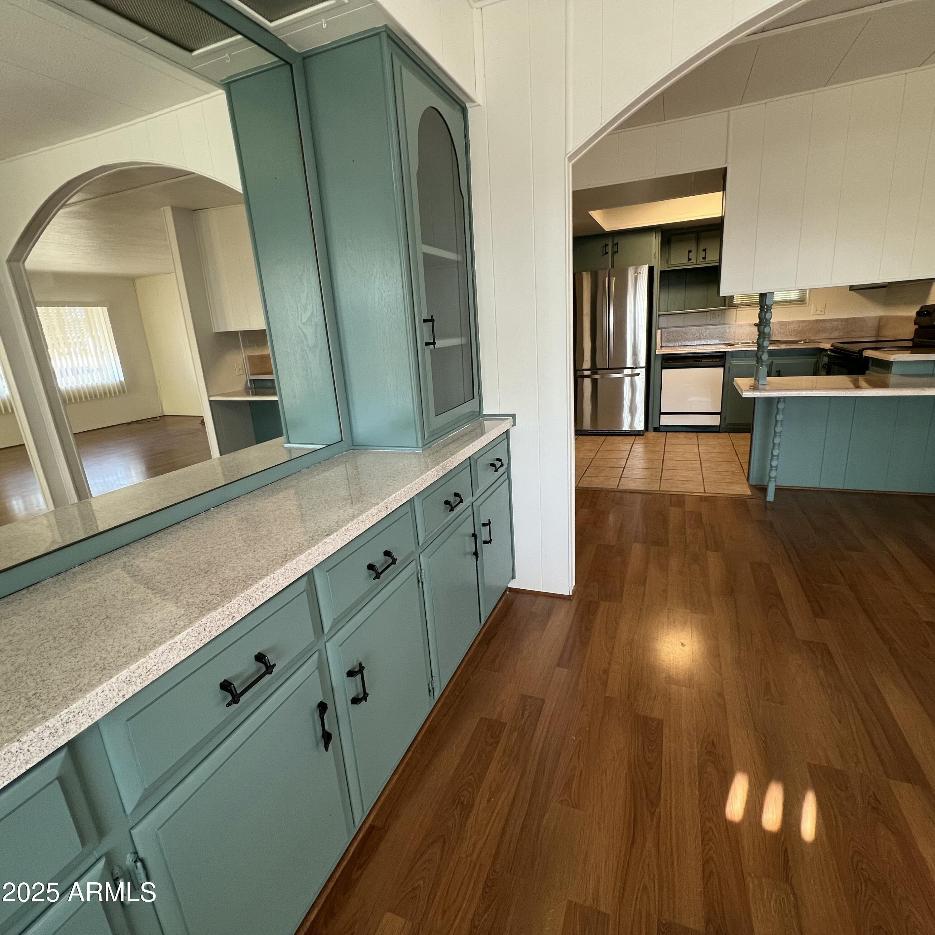 1538 E CAMPO BELLO Drive