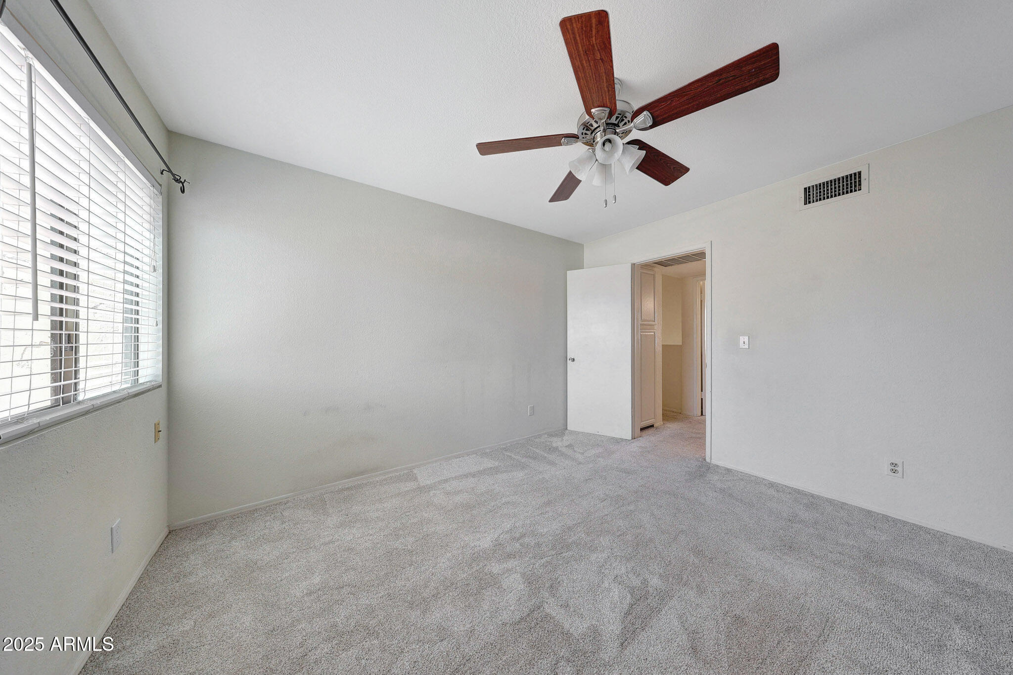 3441 N 31ST Street, 105