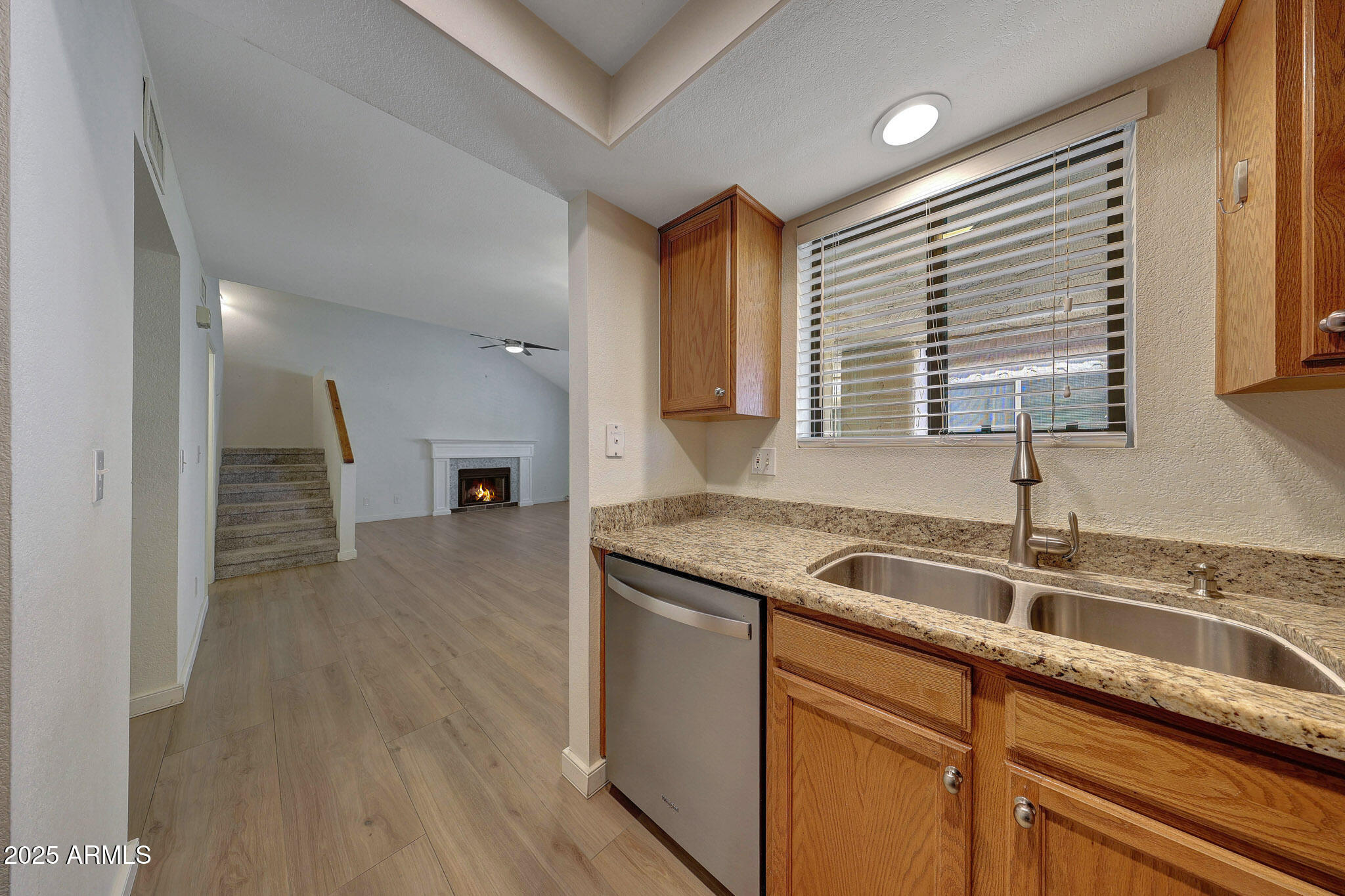 3441 N 31ST Street, 105