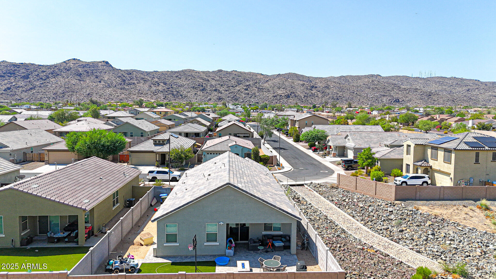 2306 E BRANHAM Lane