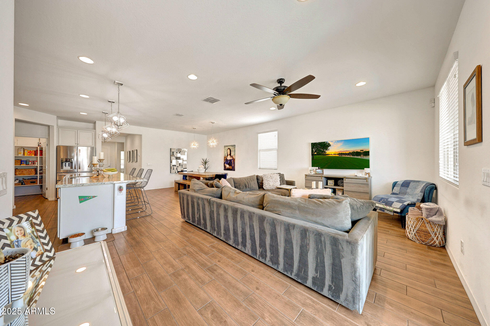 2306 E BRANHAM Lane