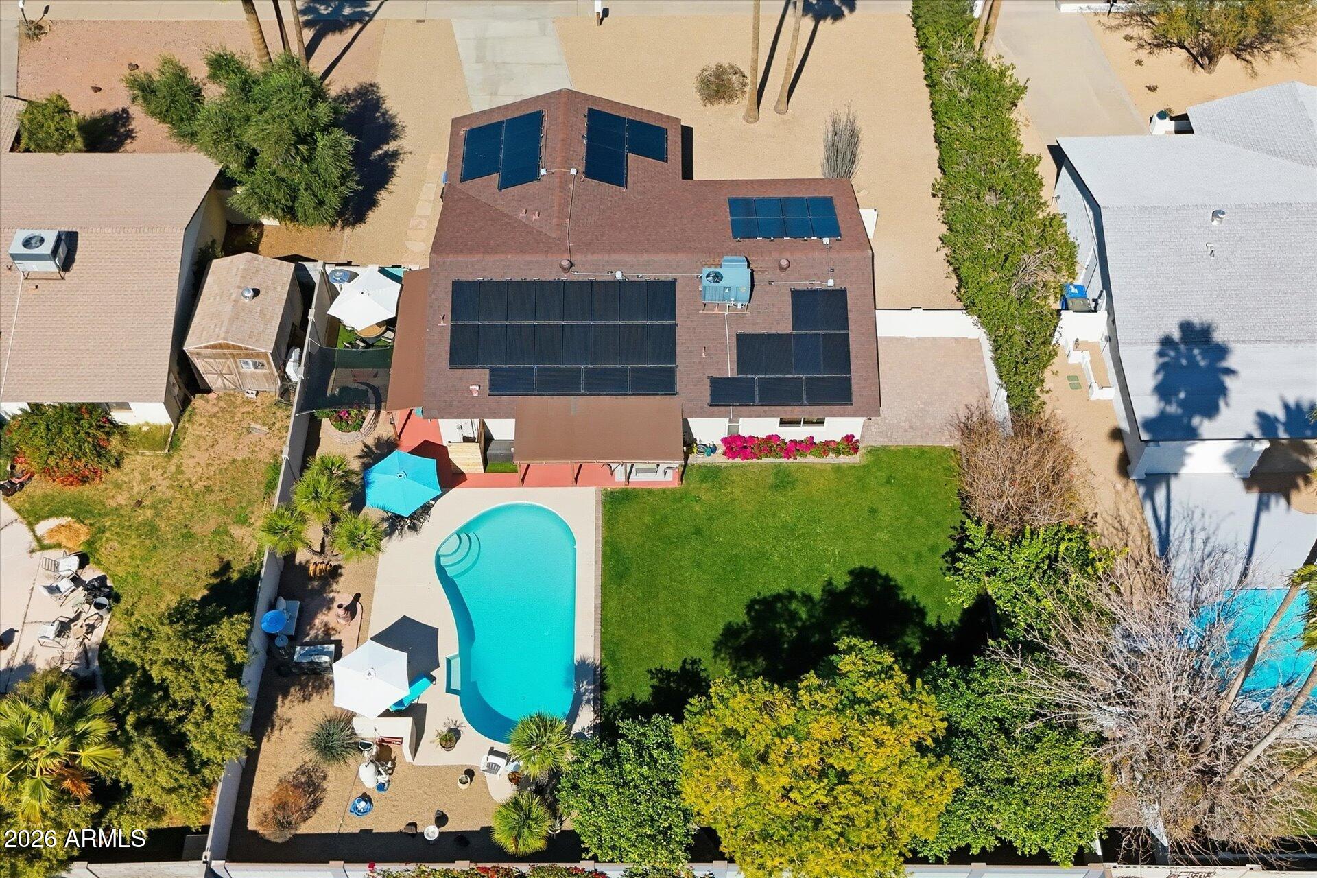 2647 E CHOLLA Street