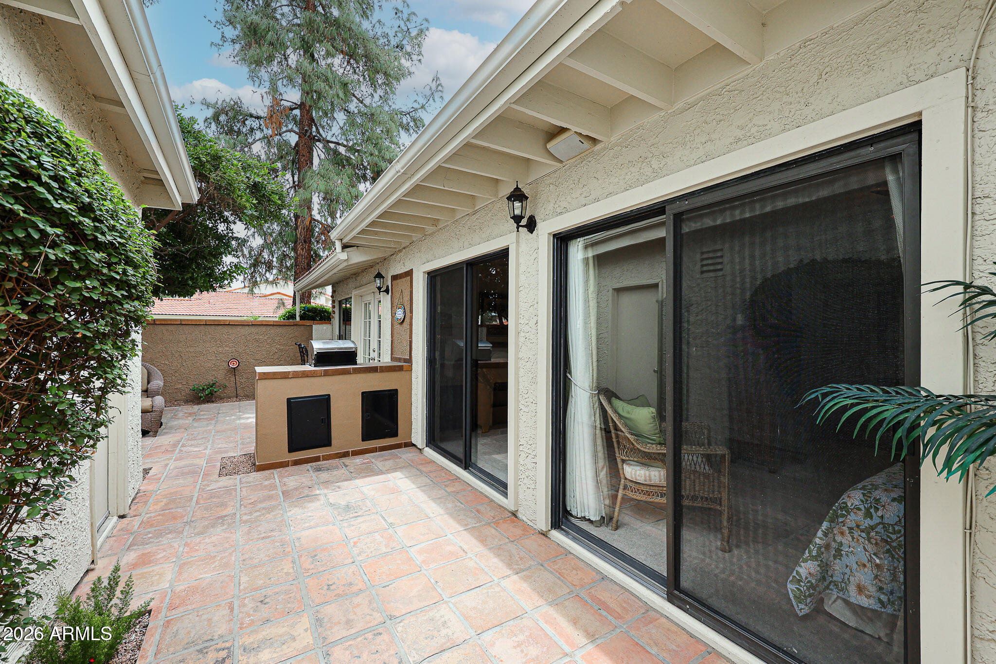 7720 N PINESVIEW Drive