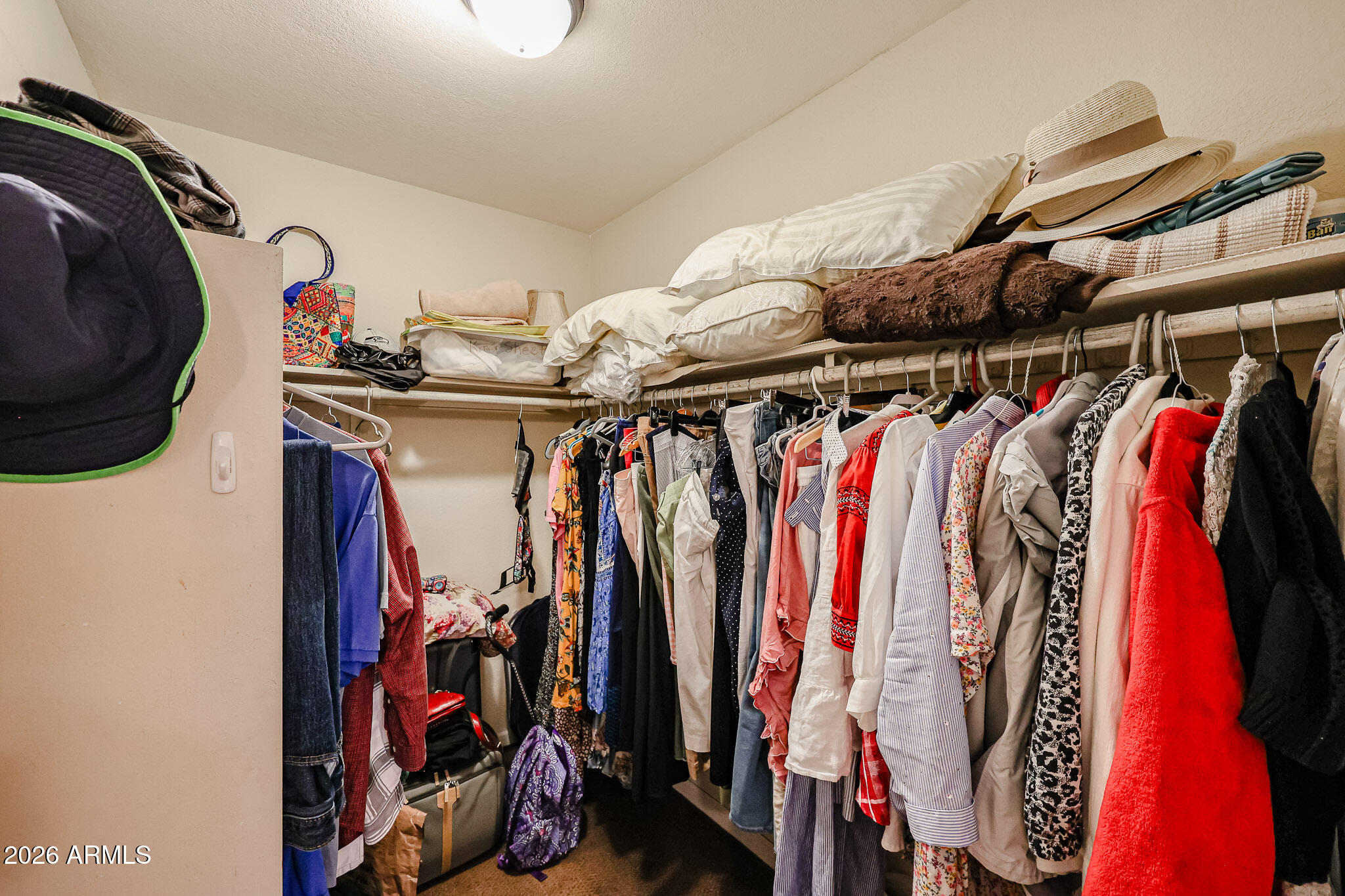 7720 N PINESVIEW Drive