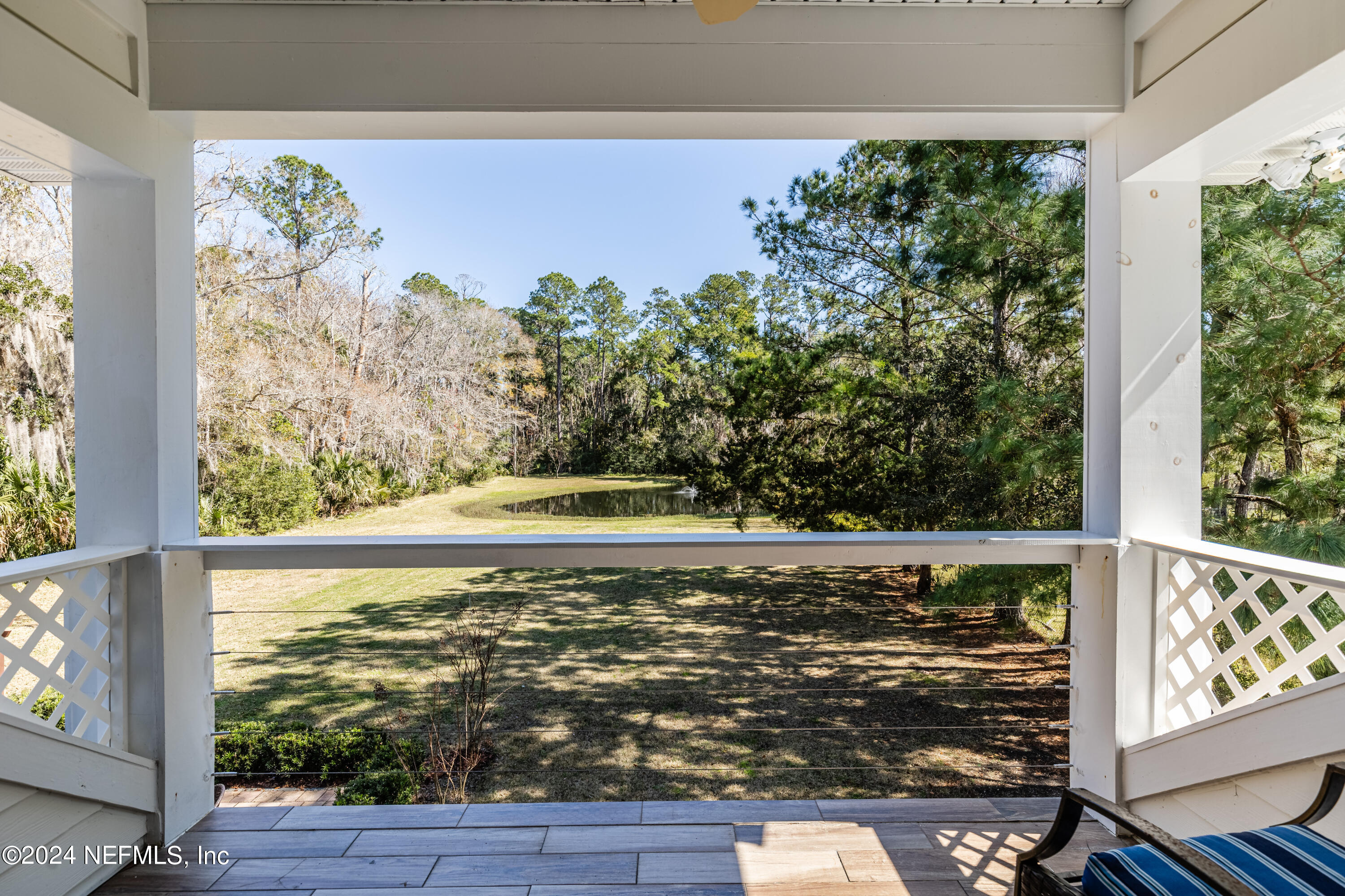 36 ROSCOE Boulevard N