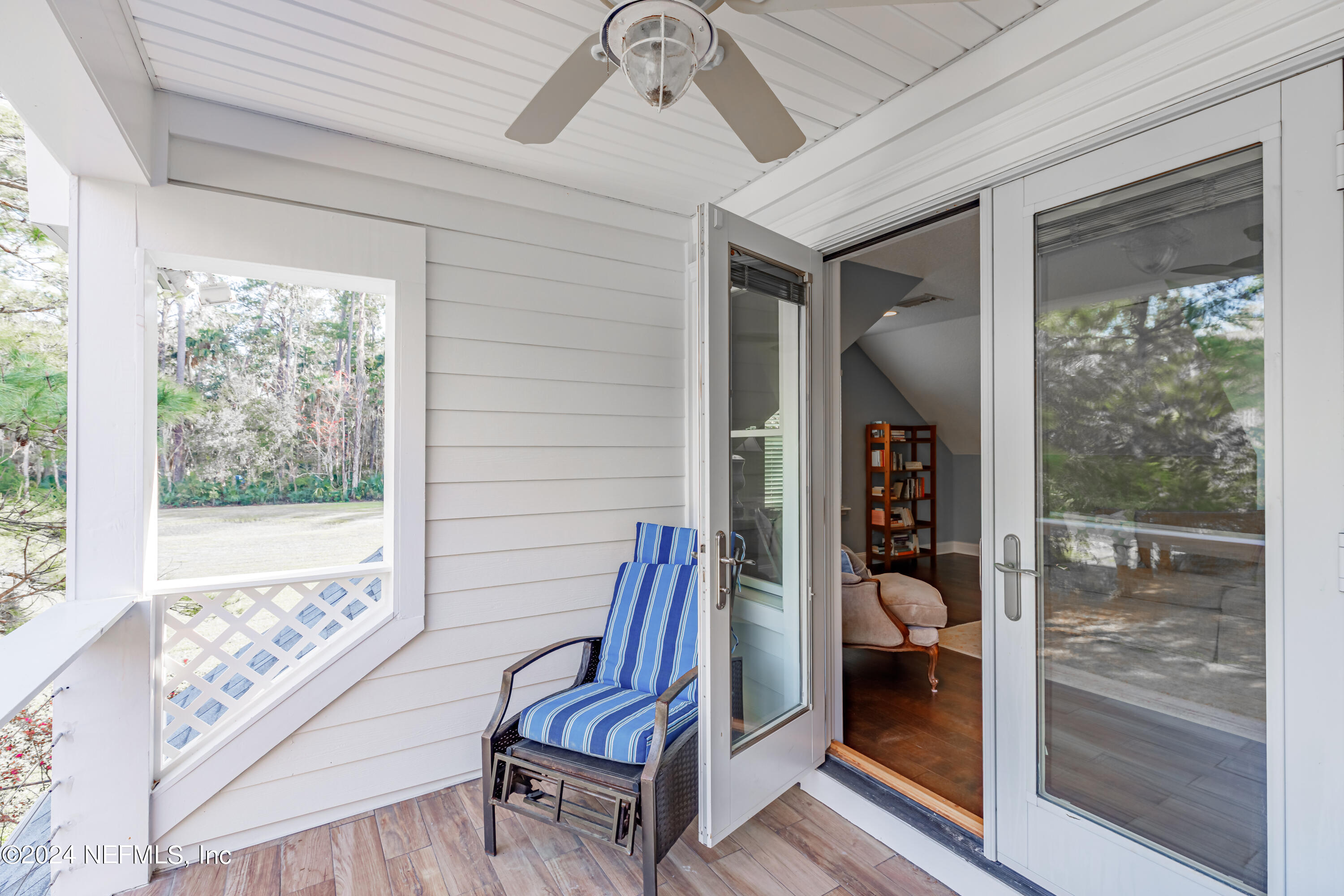 36 ROSCOE Boulevard N