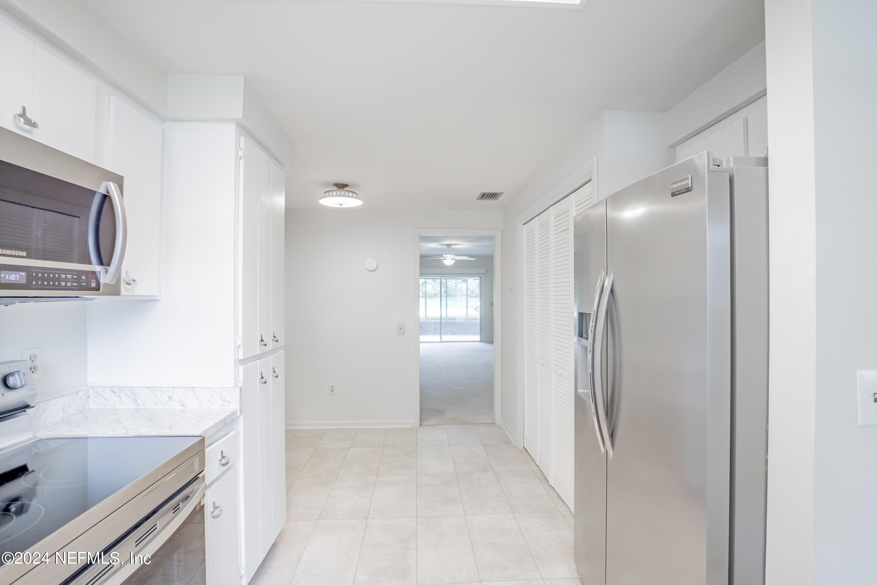 9252 SAN JOSE Boulevard, 4303
