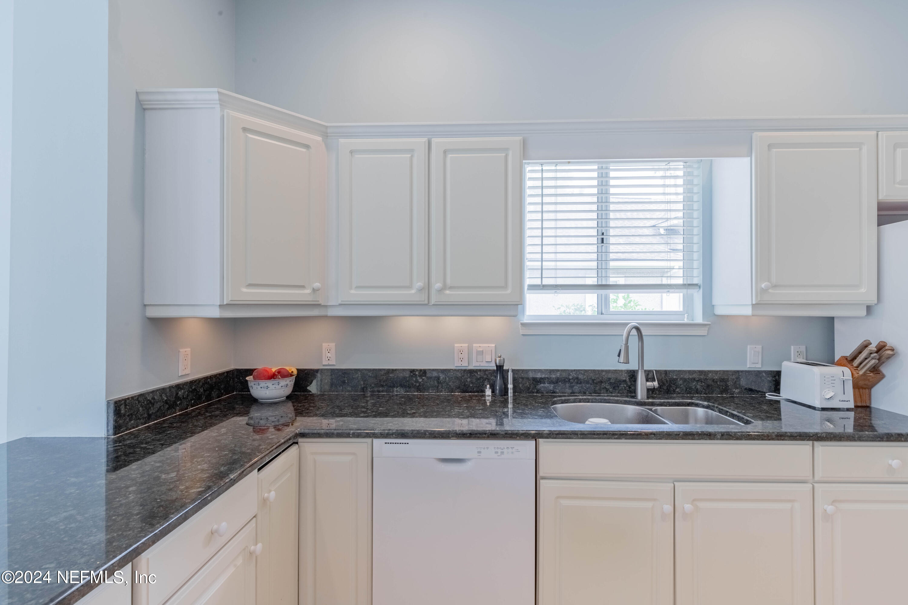 108 HIDDEN COVE Lane