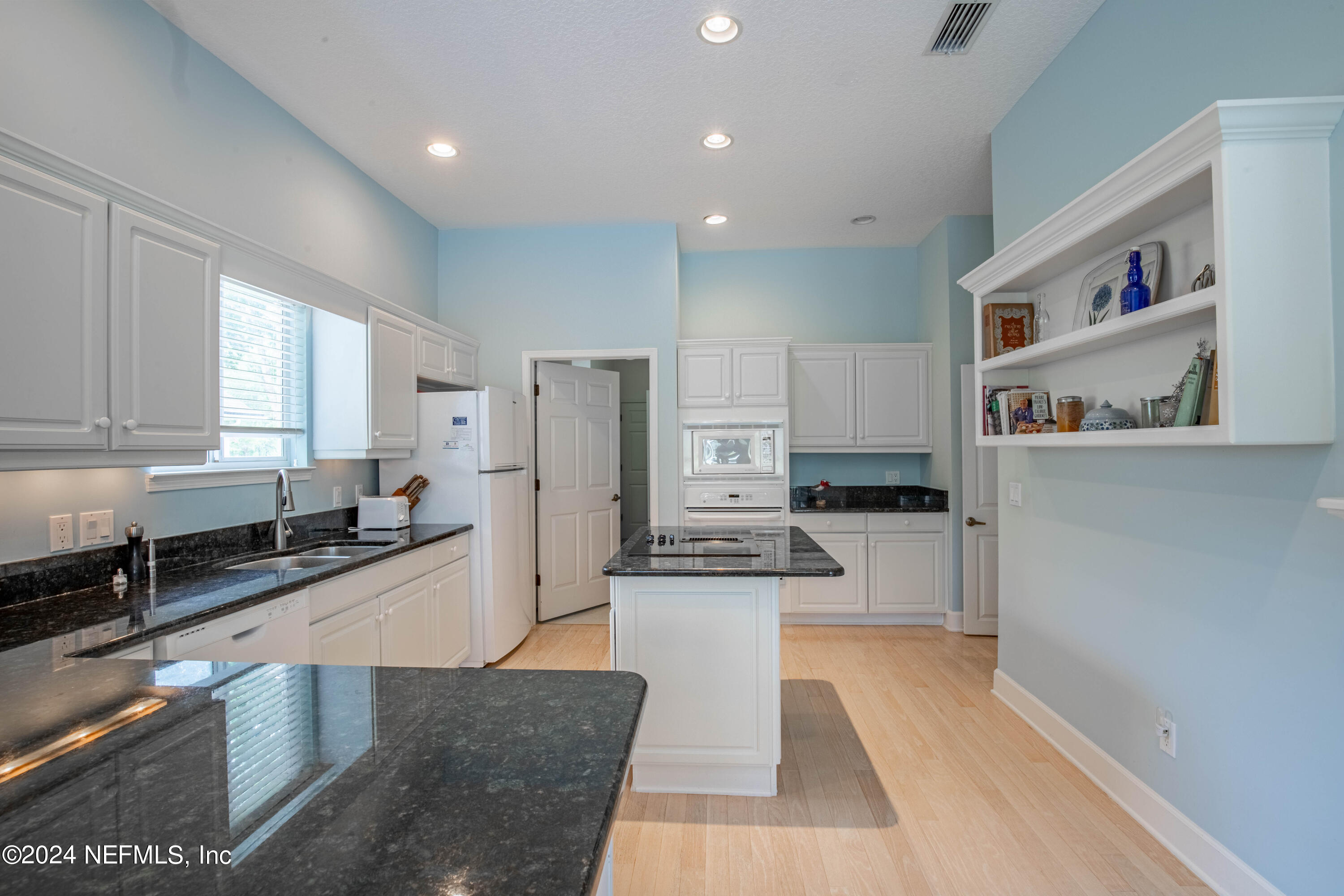 108 HIDDEN COVE Lane