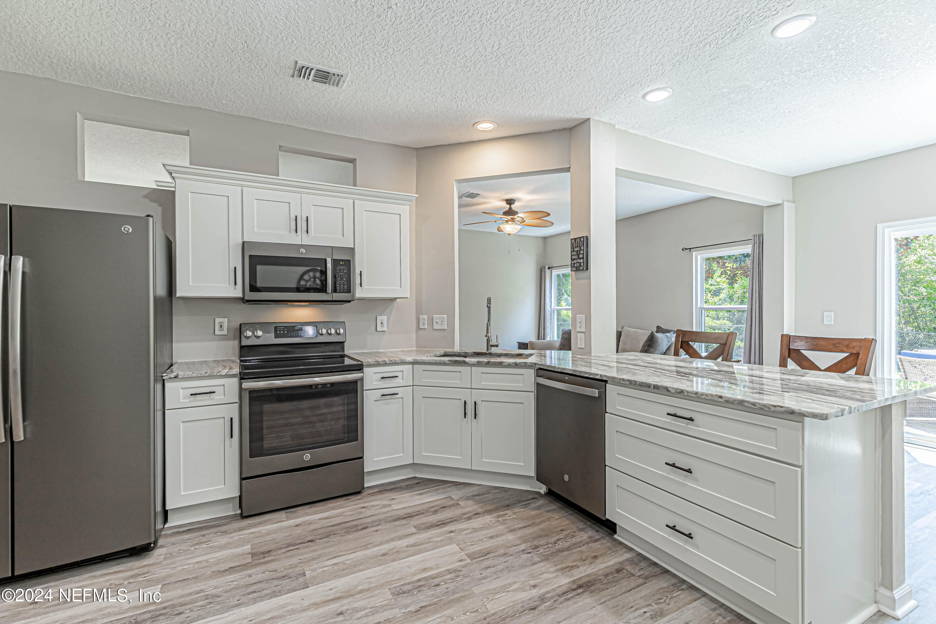 144 SHELBYS COVE Court