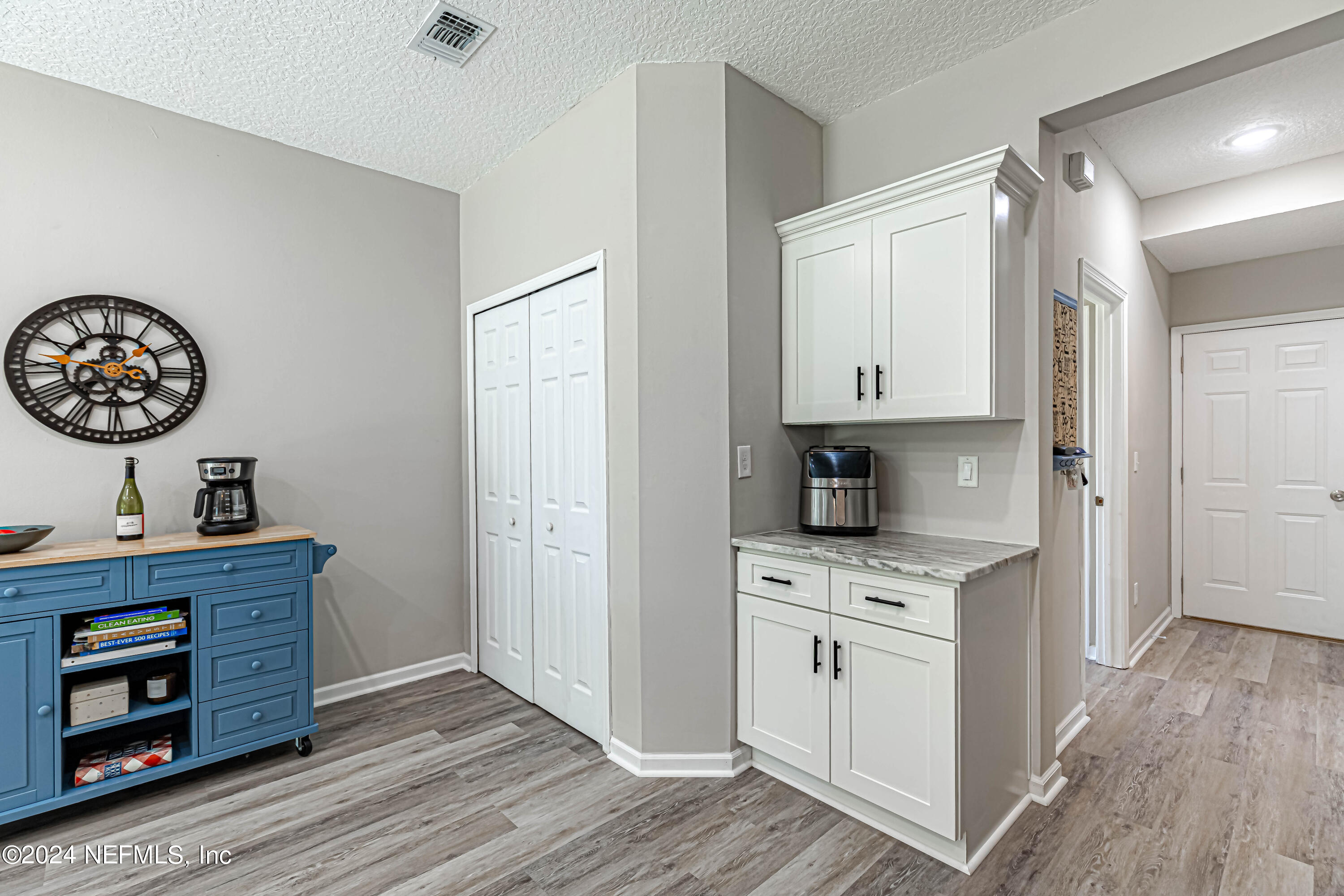 144 SHELBYS COVE Court