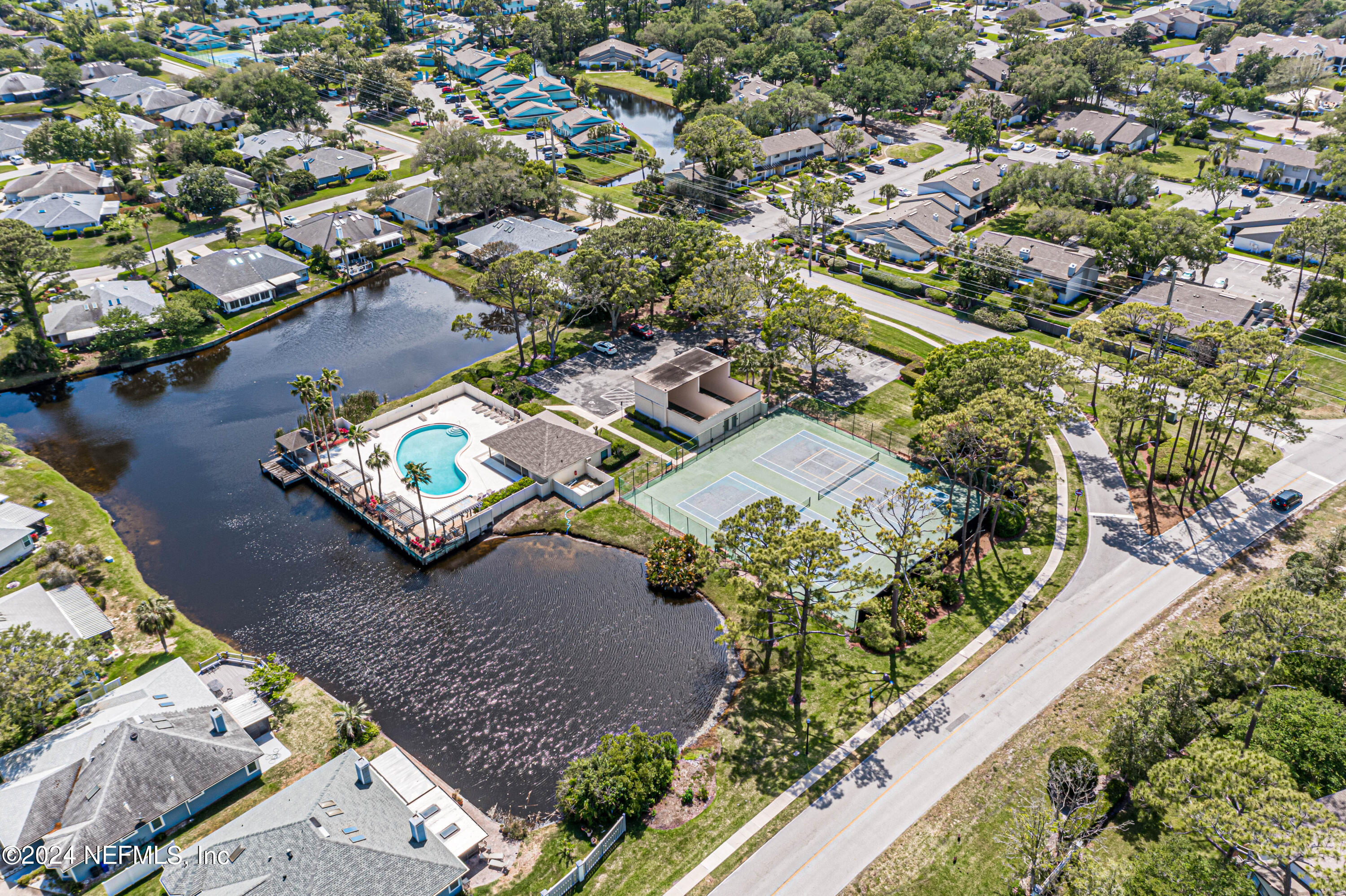 144 SHELBYS COVE Court