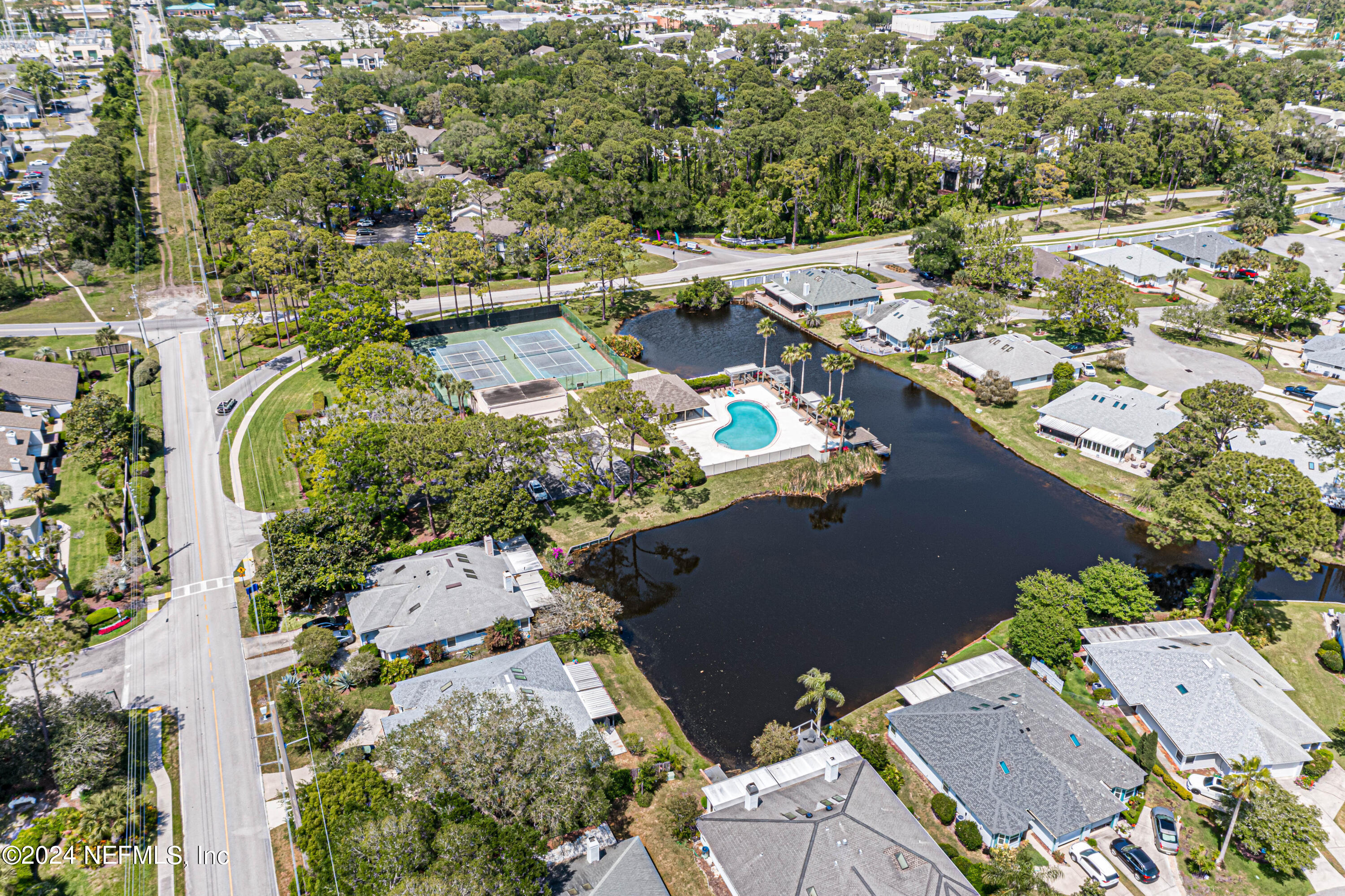144 SHELBYS COVE Court