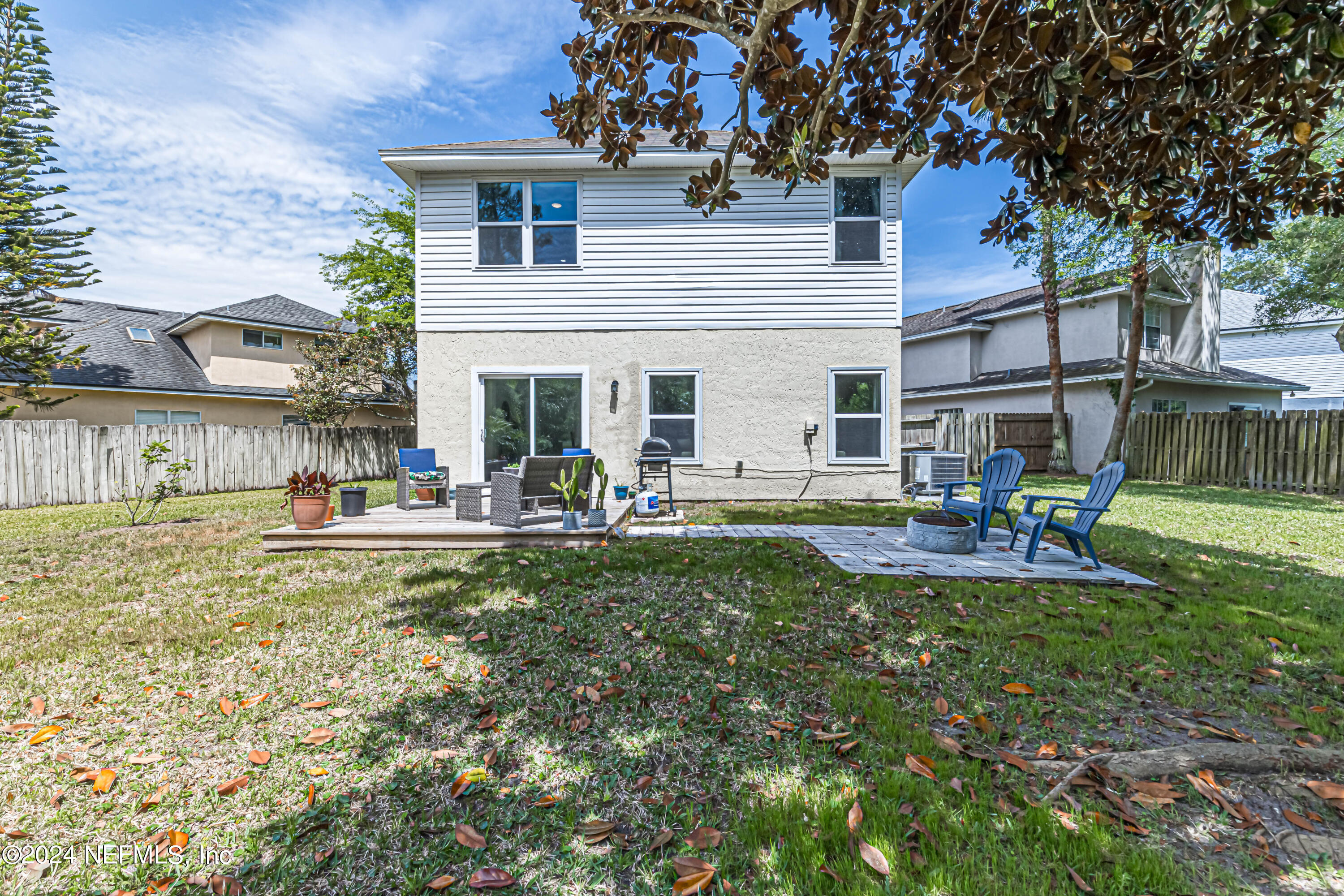 144 SHELBYS COVE Court