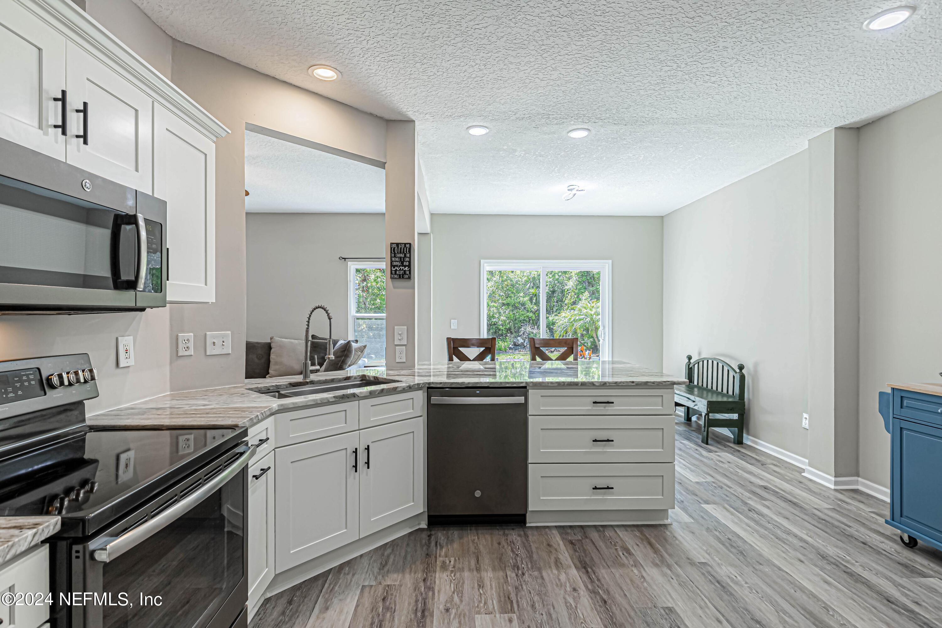 144 SHELBYS COVE Court