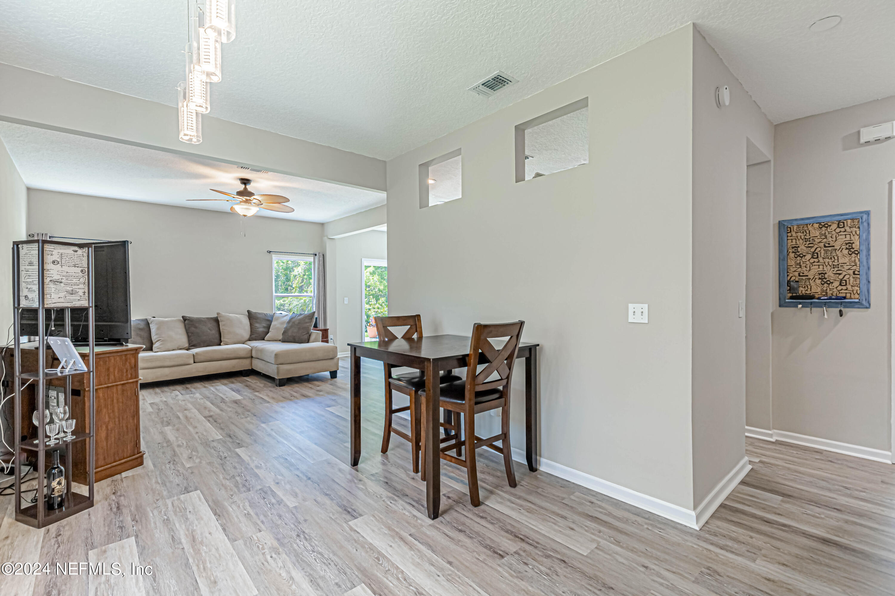 144 SHELBYS COVE Court