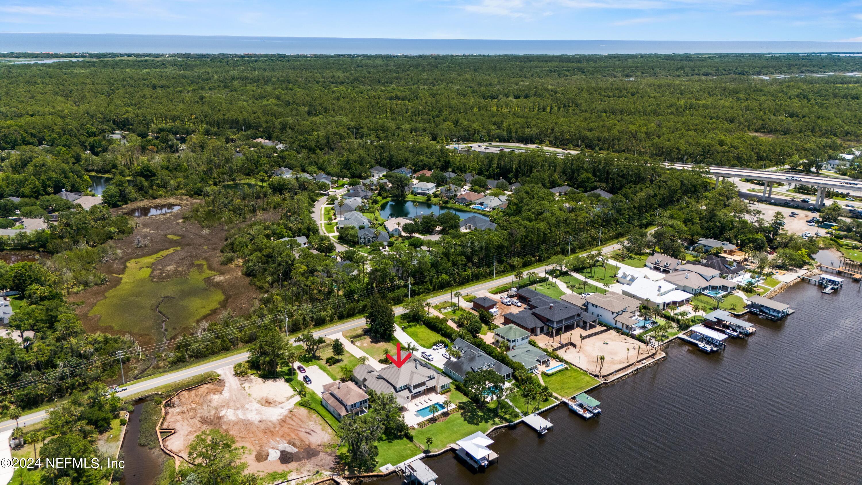 347 S ROSCOE Boulevard