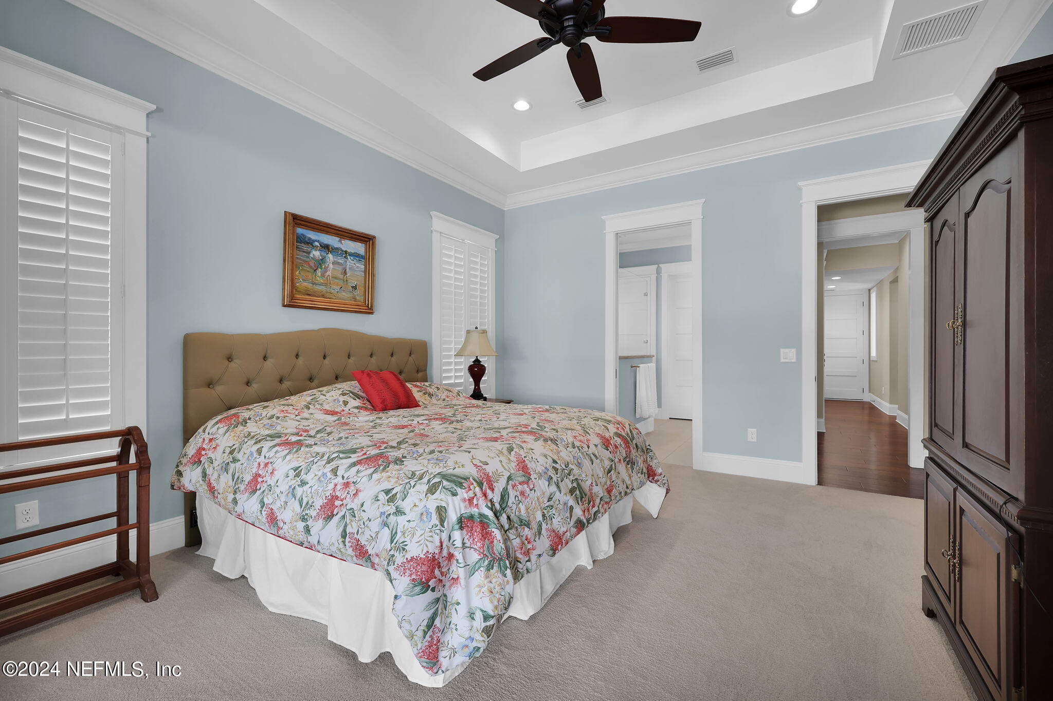 347 S ROSCOE Boulevard