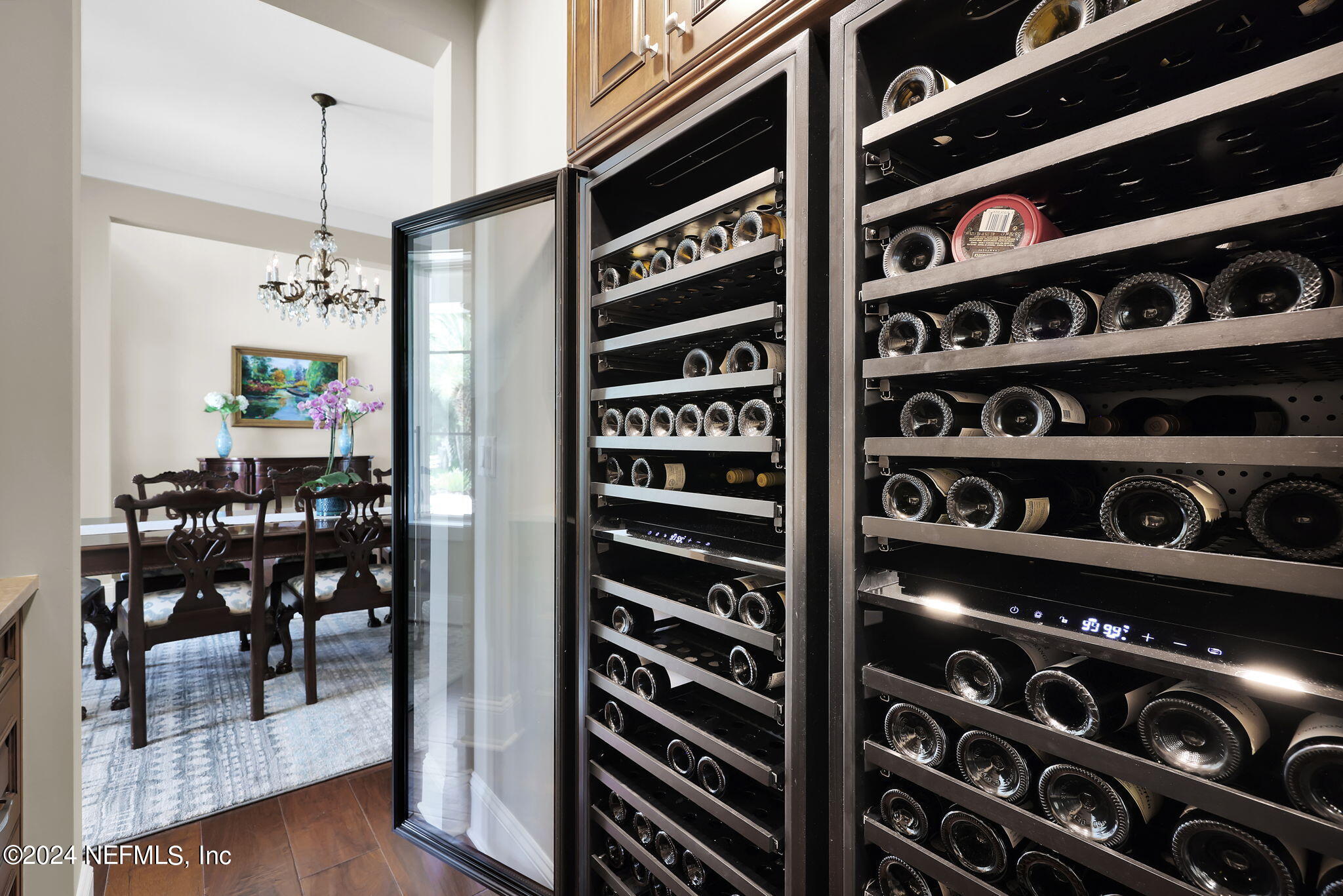 347 S ROSCOE Boulevard