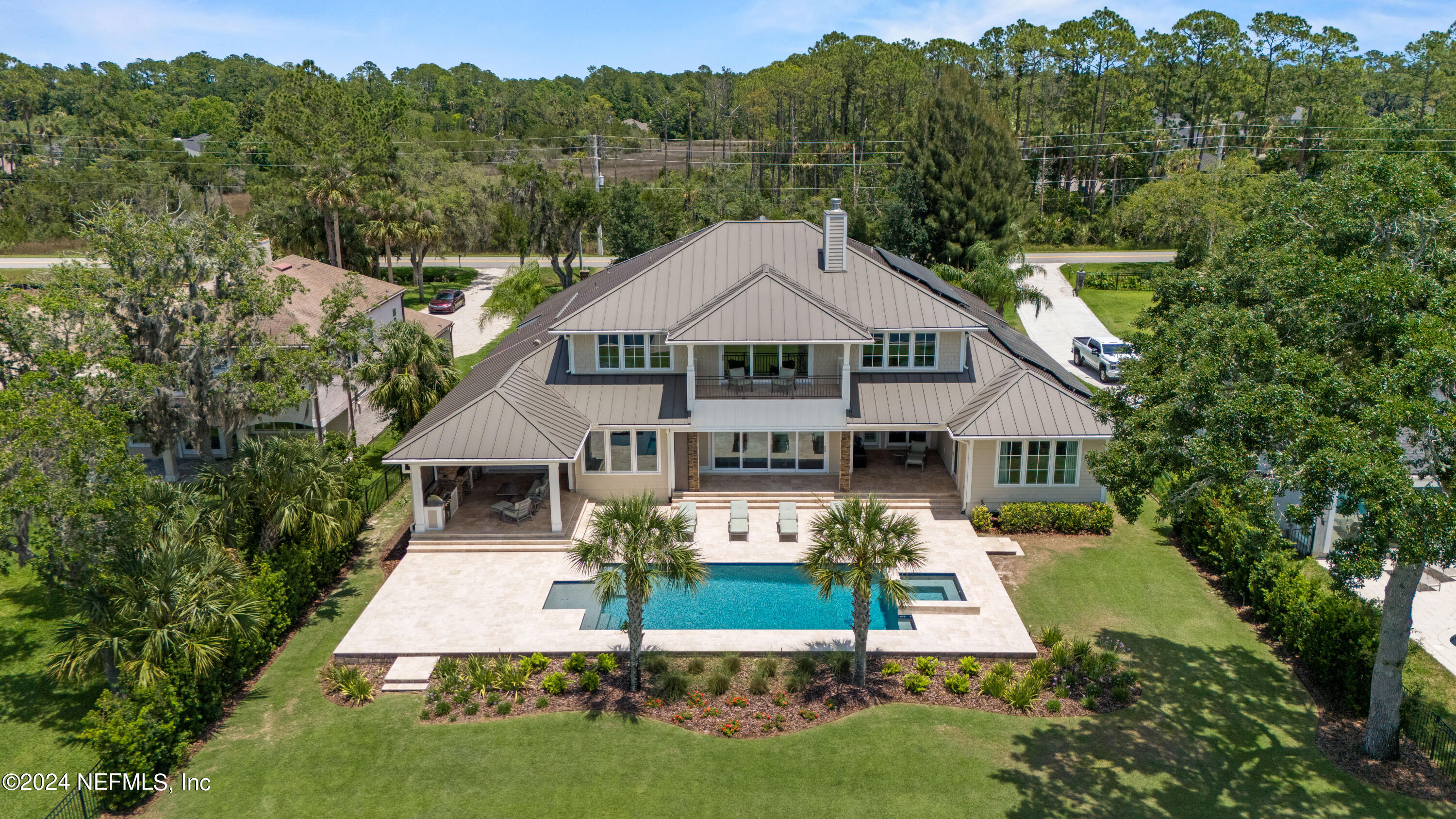 347 S ROSCOE Boulevard