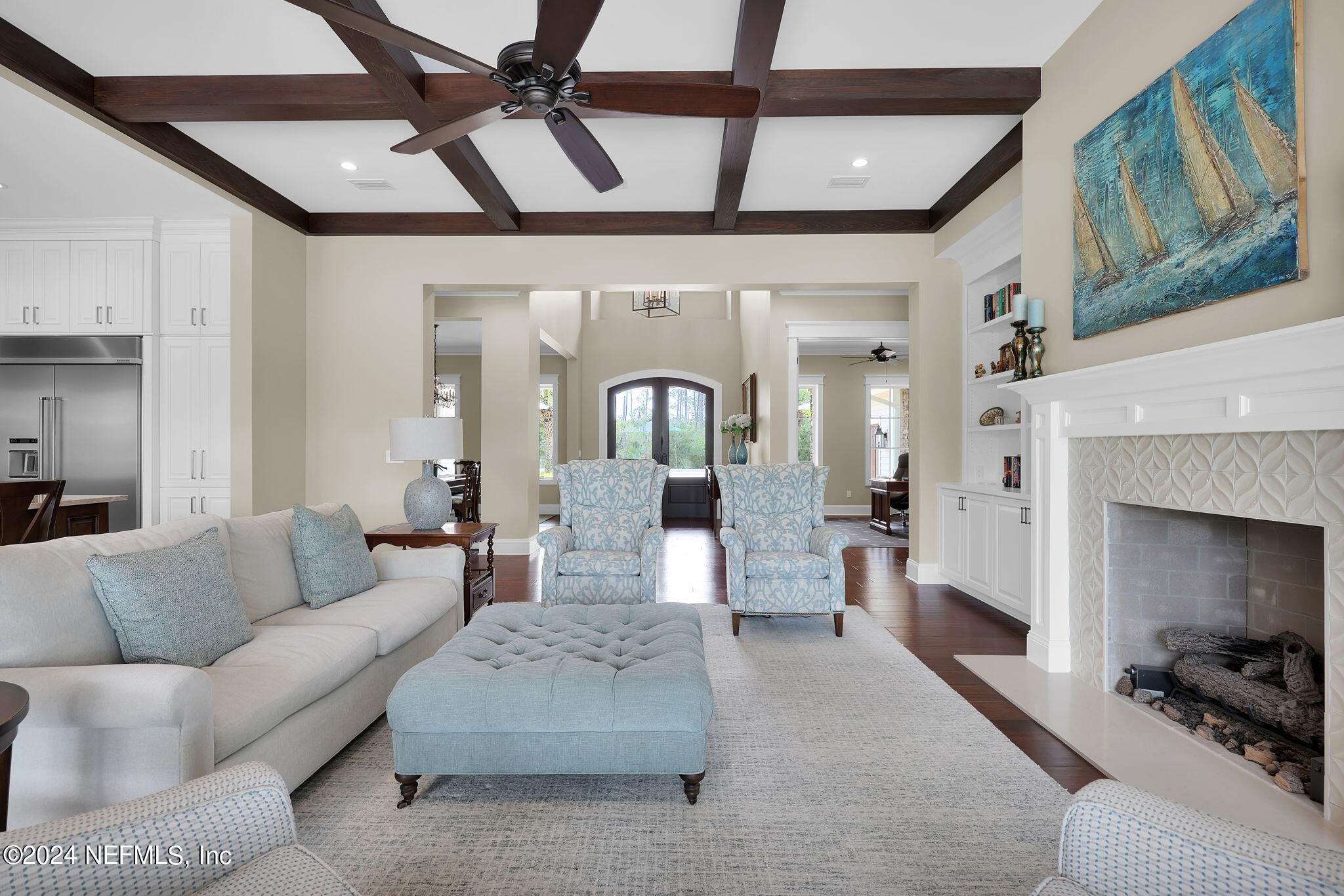 347 S ROSCOE Boulevard