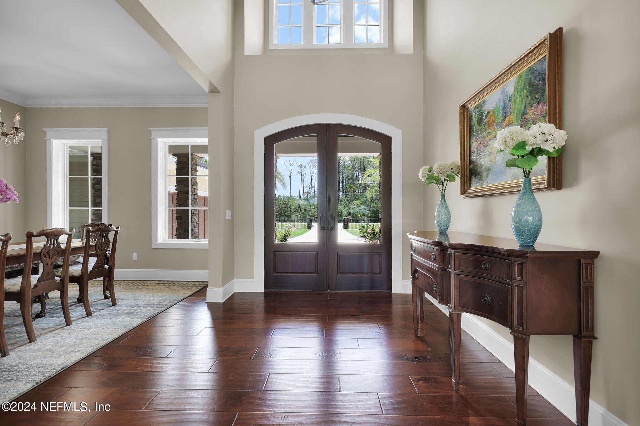 347 S ROSCOE Boulevard