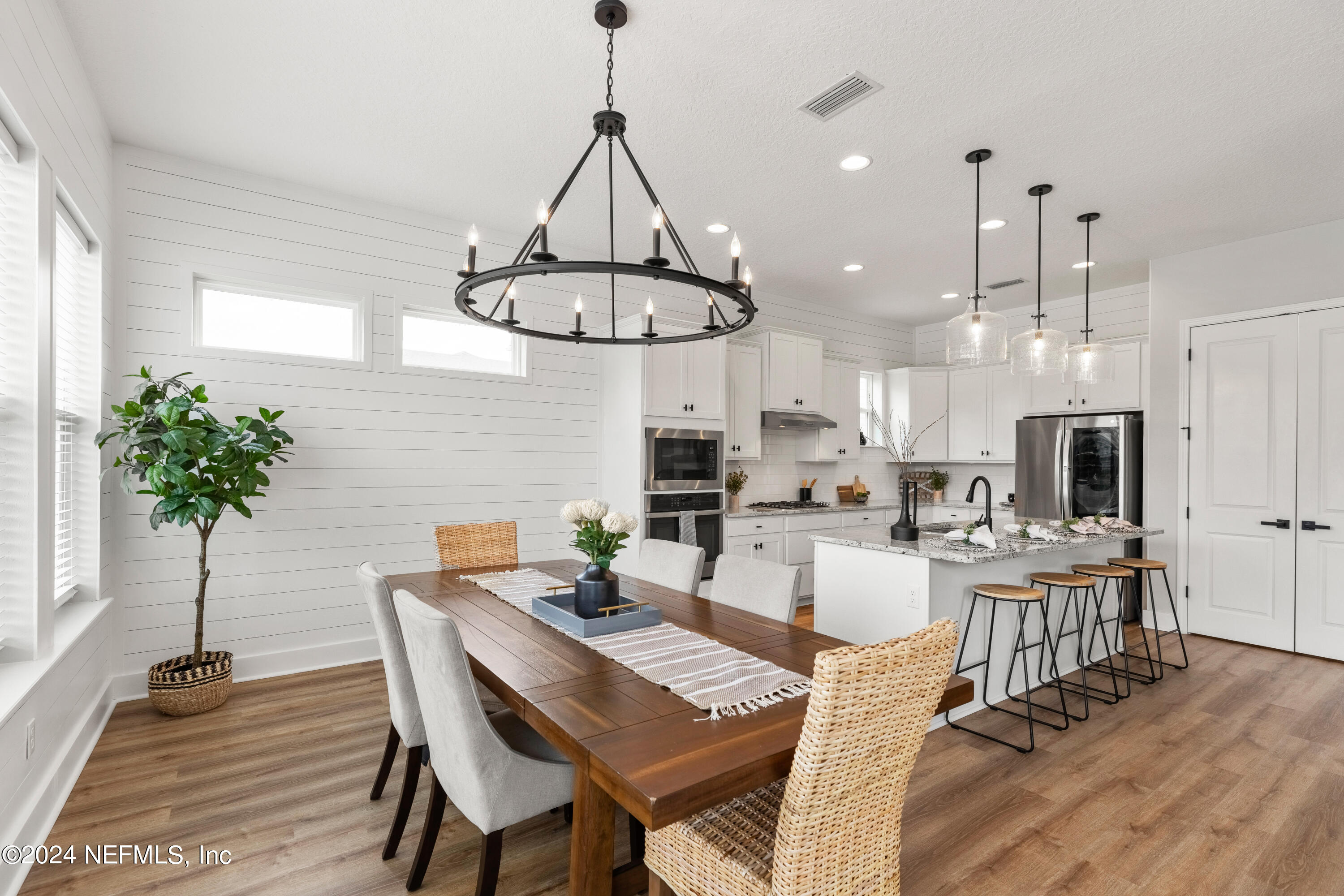 211 QUAIL VISTA Drive