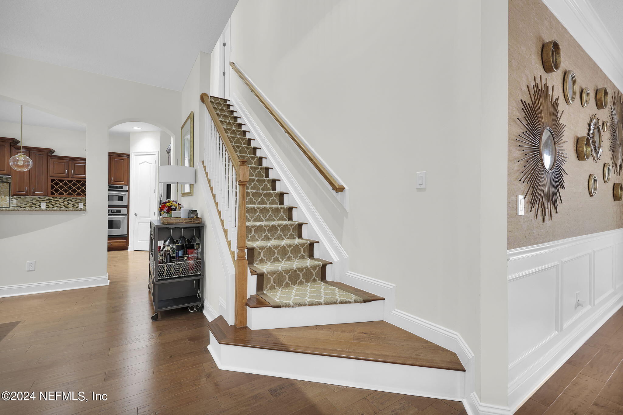 309 N SHIPWRECK Avenue