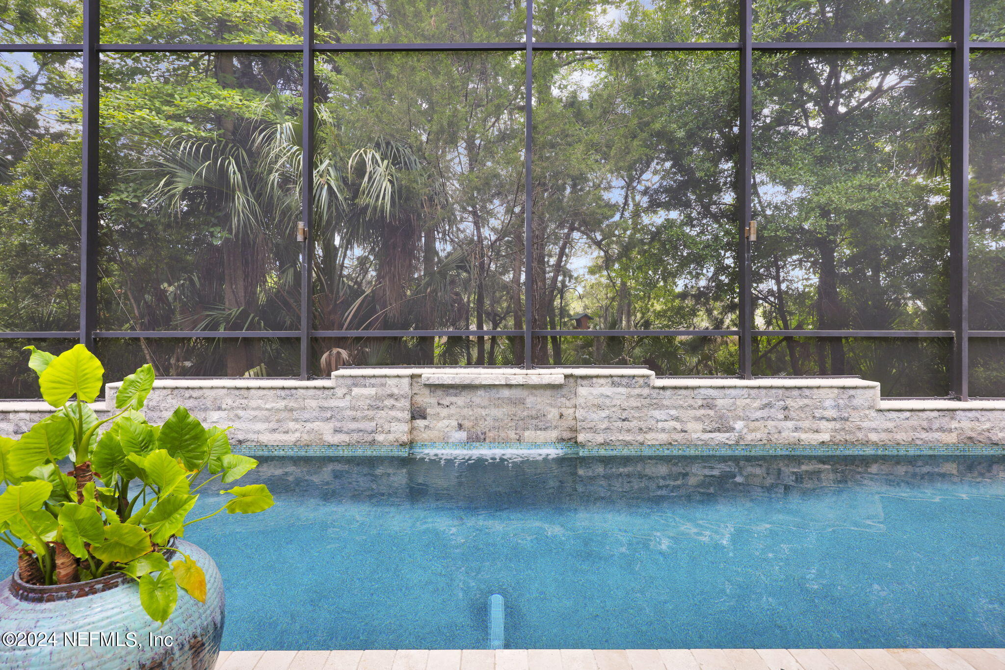 309 N SHIPWRECK Avenue