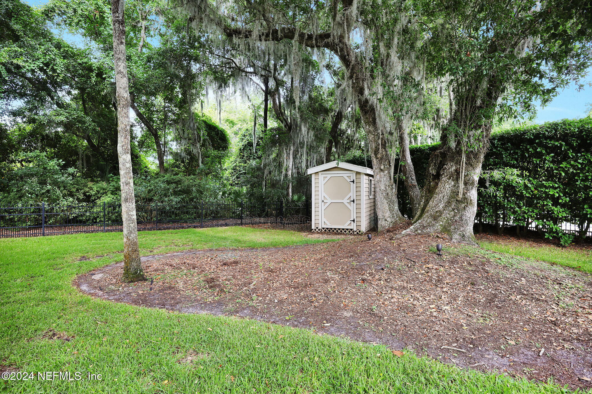 104 LEANING TREE Drive, St. Augustine