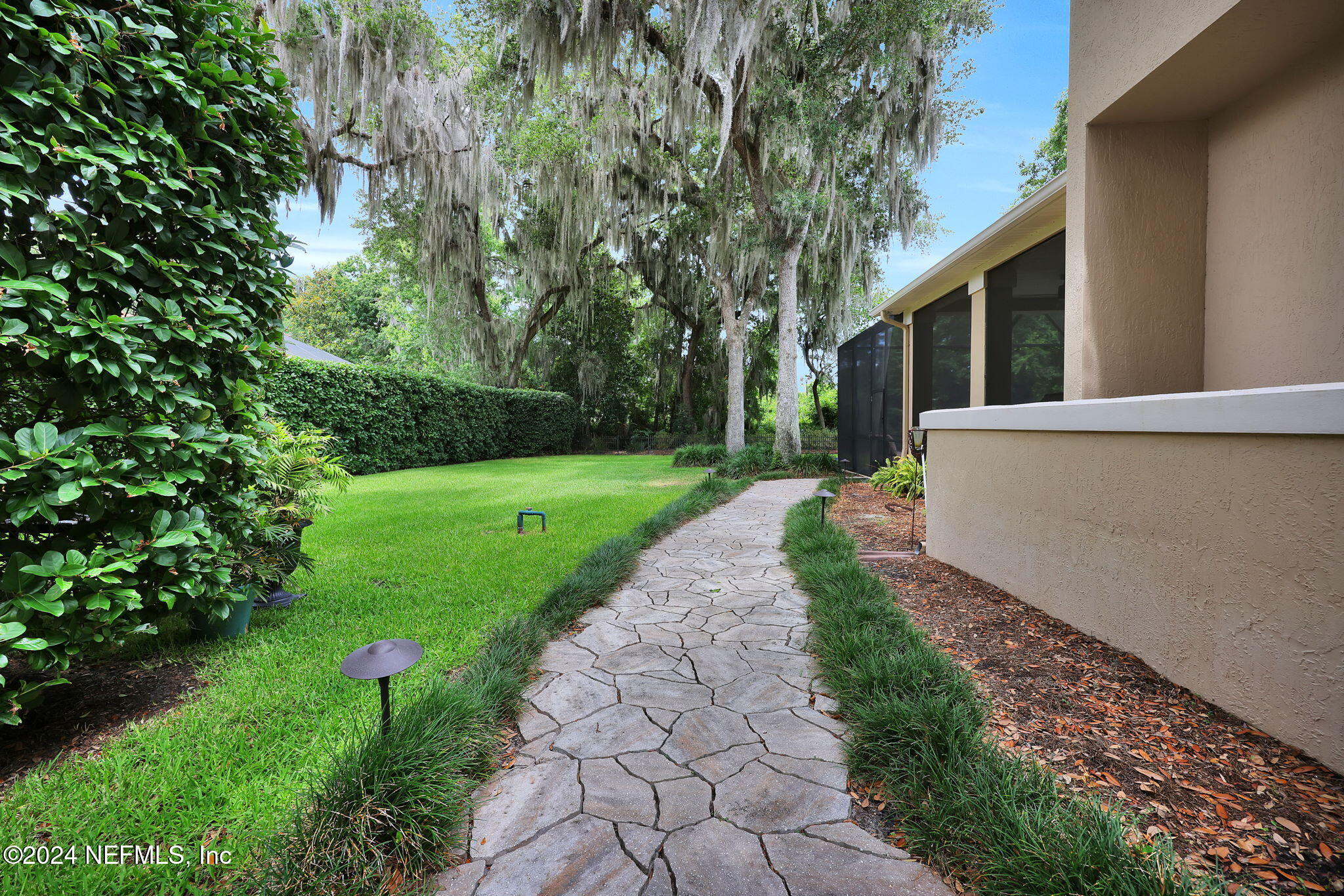 104 LEANING TREE Drive, St. Augustine