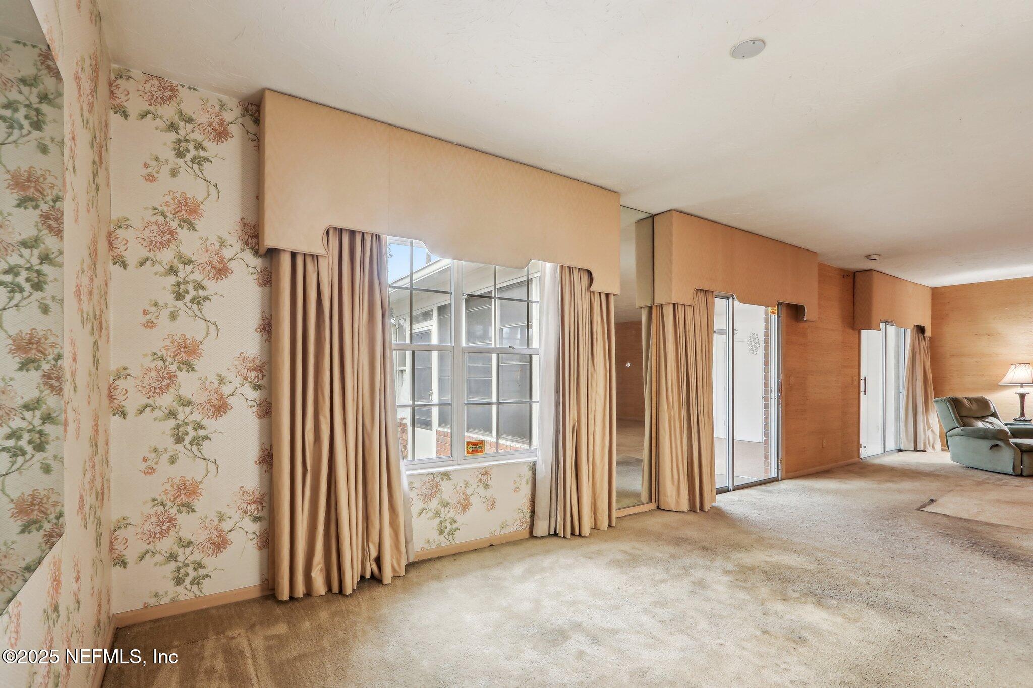 9252 SAN JOSE Boulevard, 4404