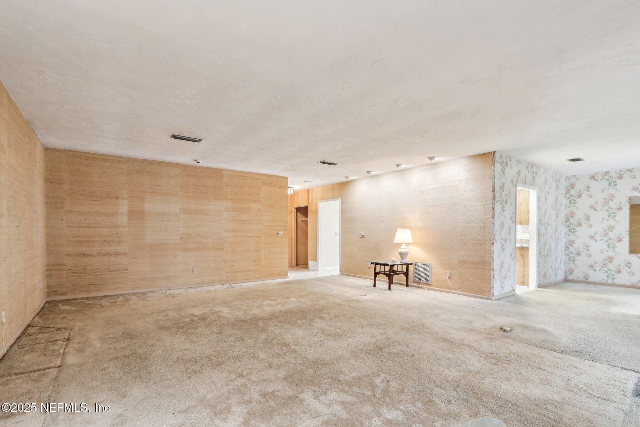 9252 SAN JOSE Boulevard, 4404