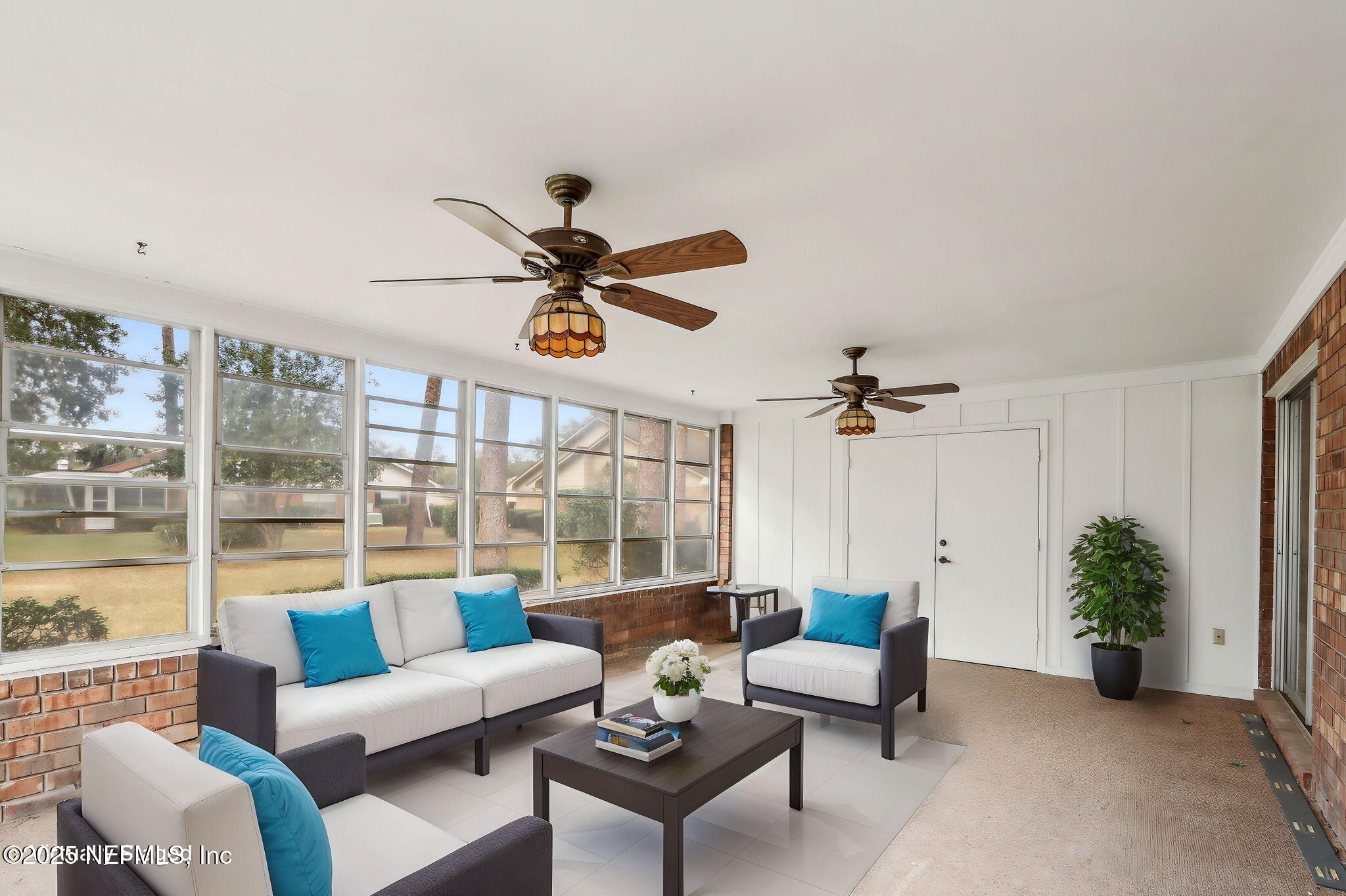 9252 SAN JOSE Boulevard, 4404