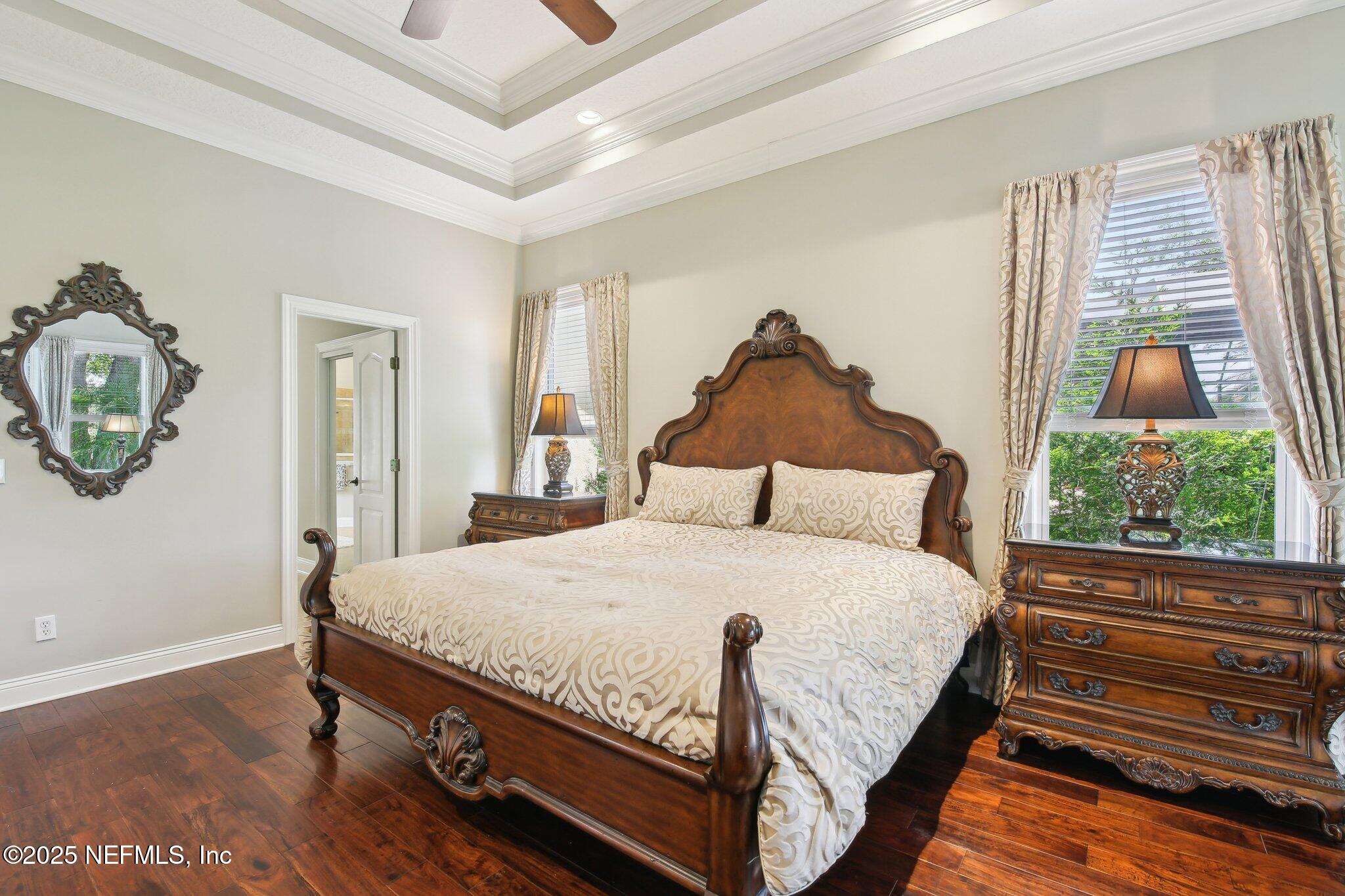 717 E DORCHESTER Drive, St. Johns