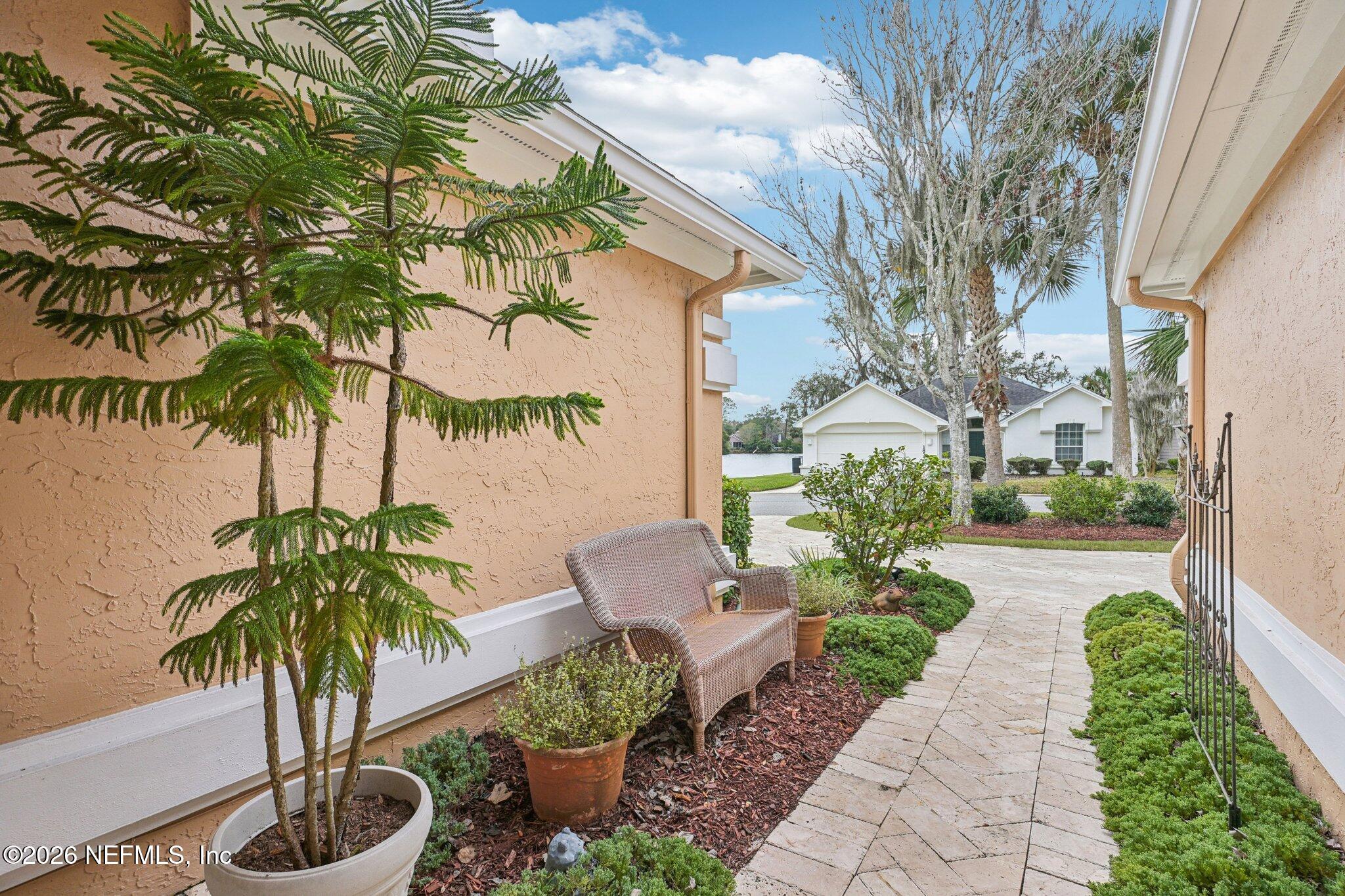 1847 MOURNING DOVE Lane