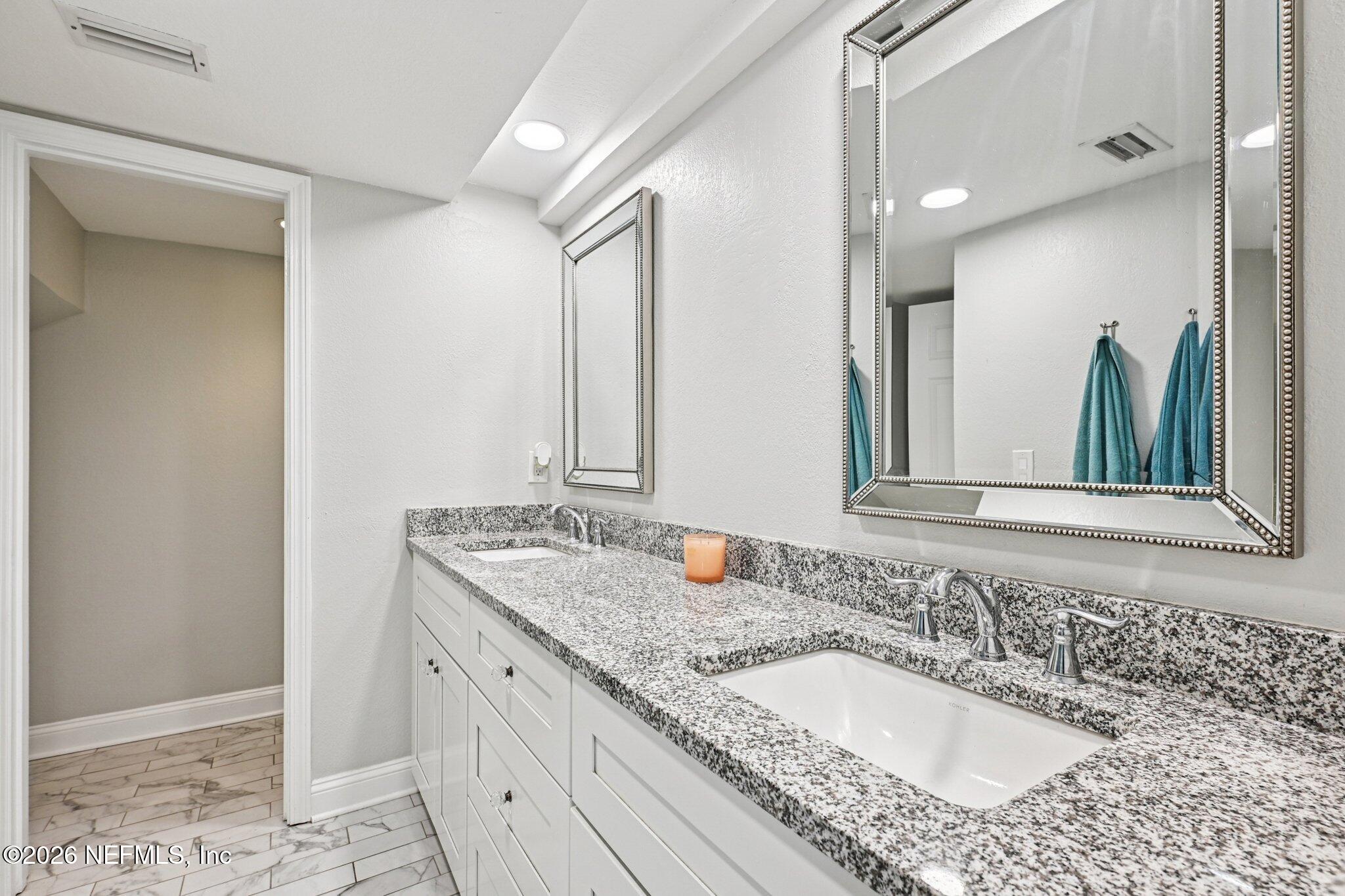 733 DRIFTWOOD Circle