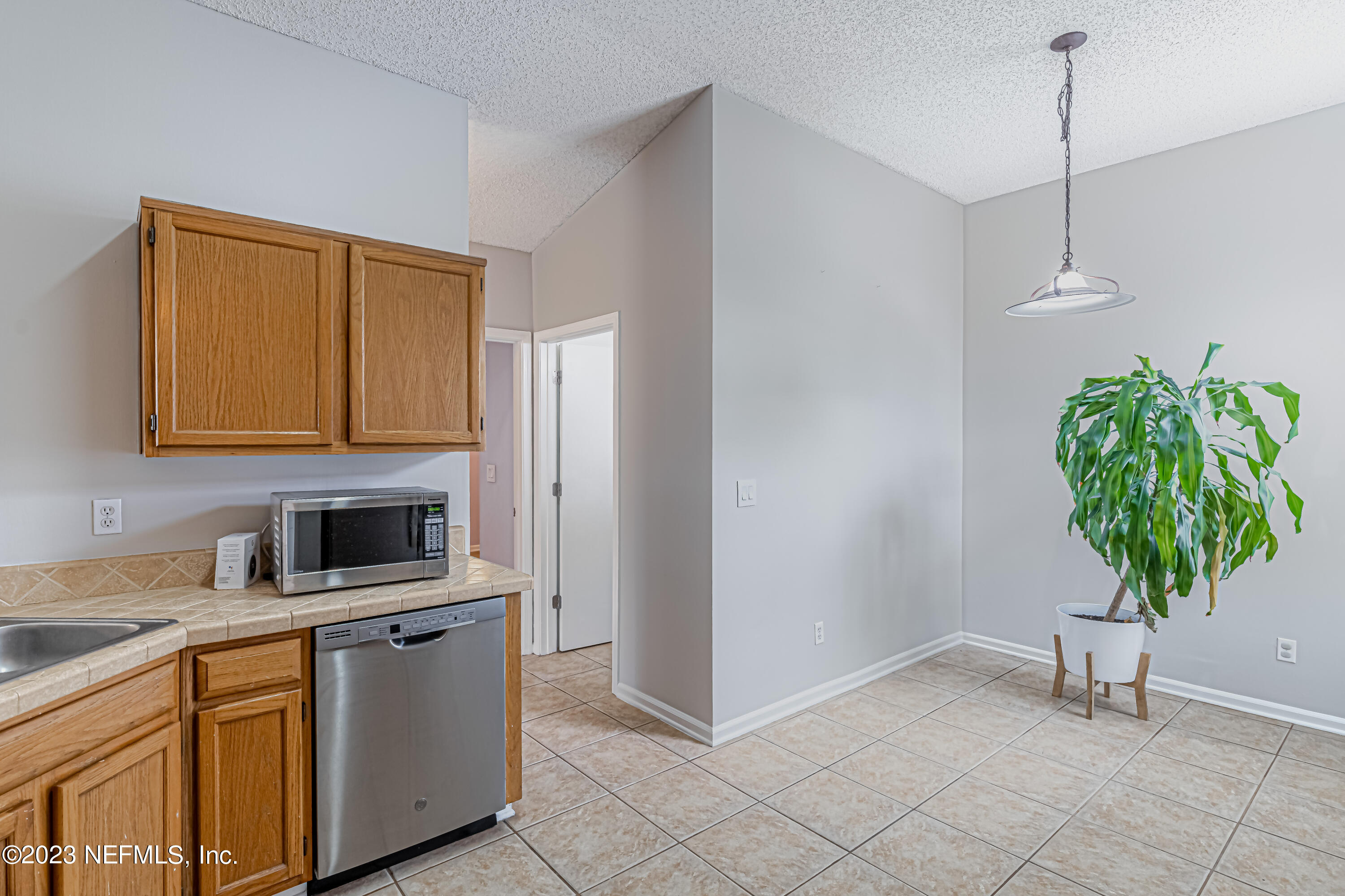 257 SONDRA COVE Trail E