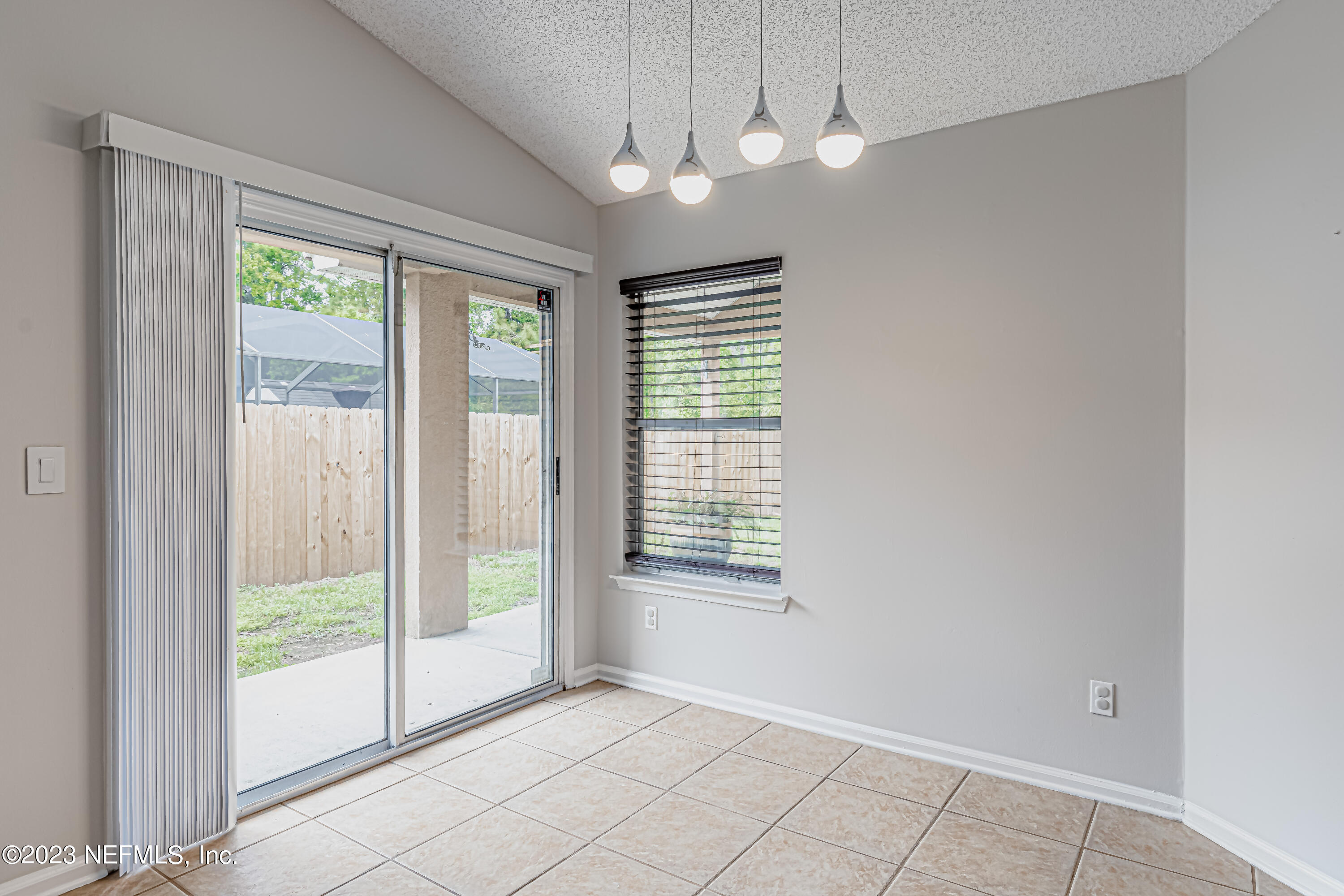 257 SONDRA COVE Trail E