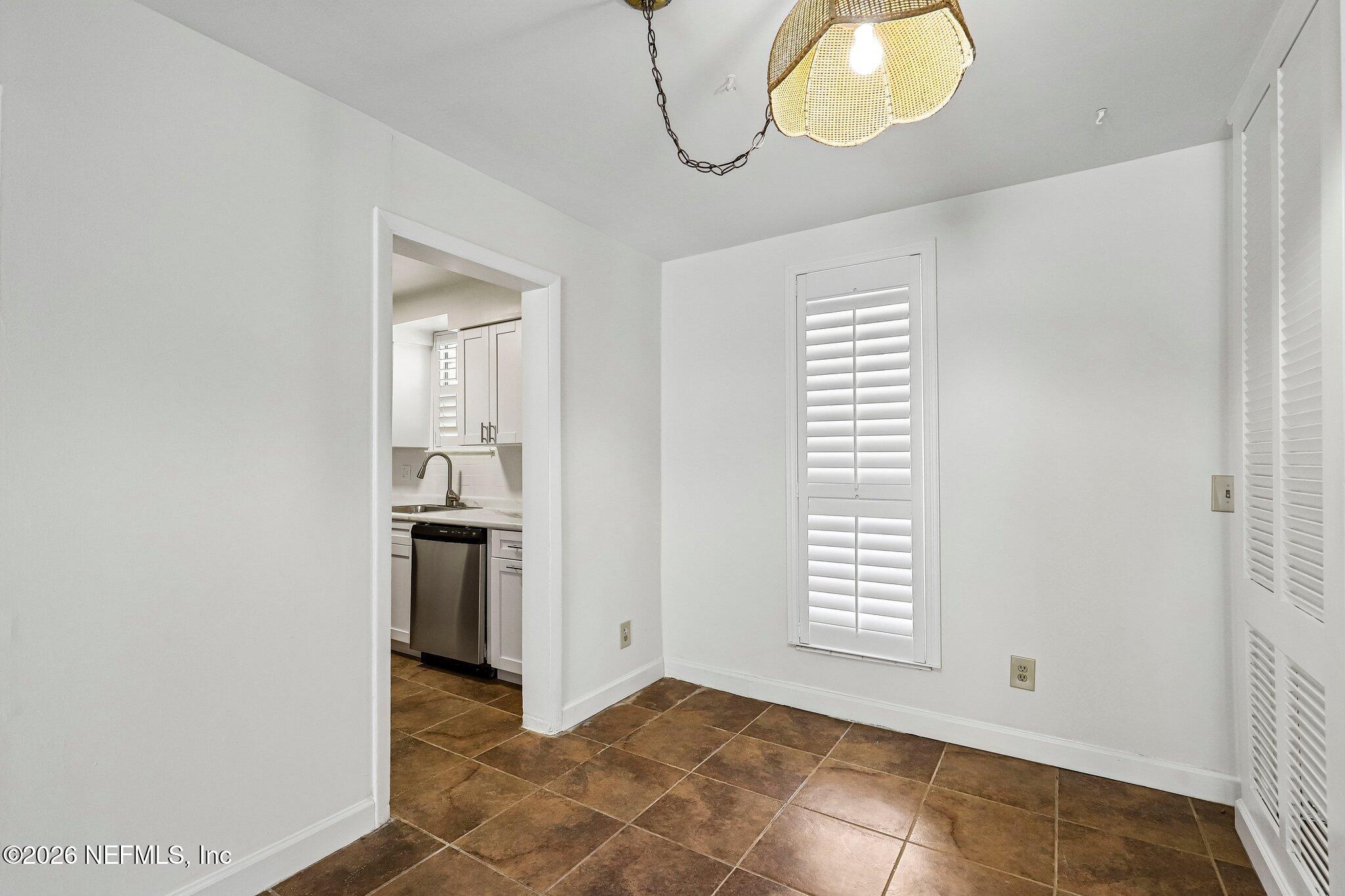 1735 EL CAMINO Road 2