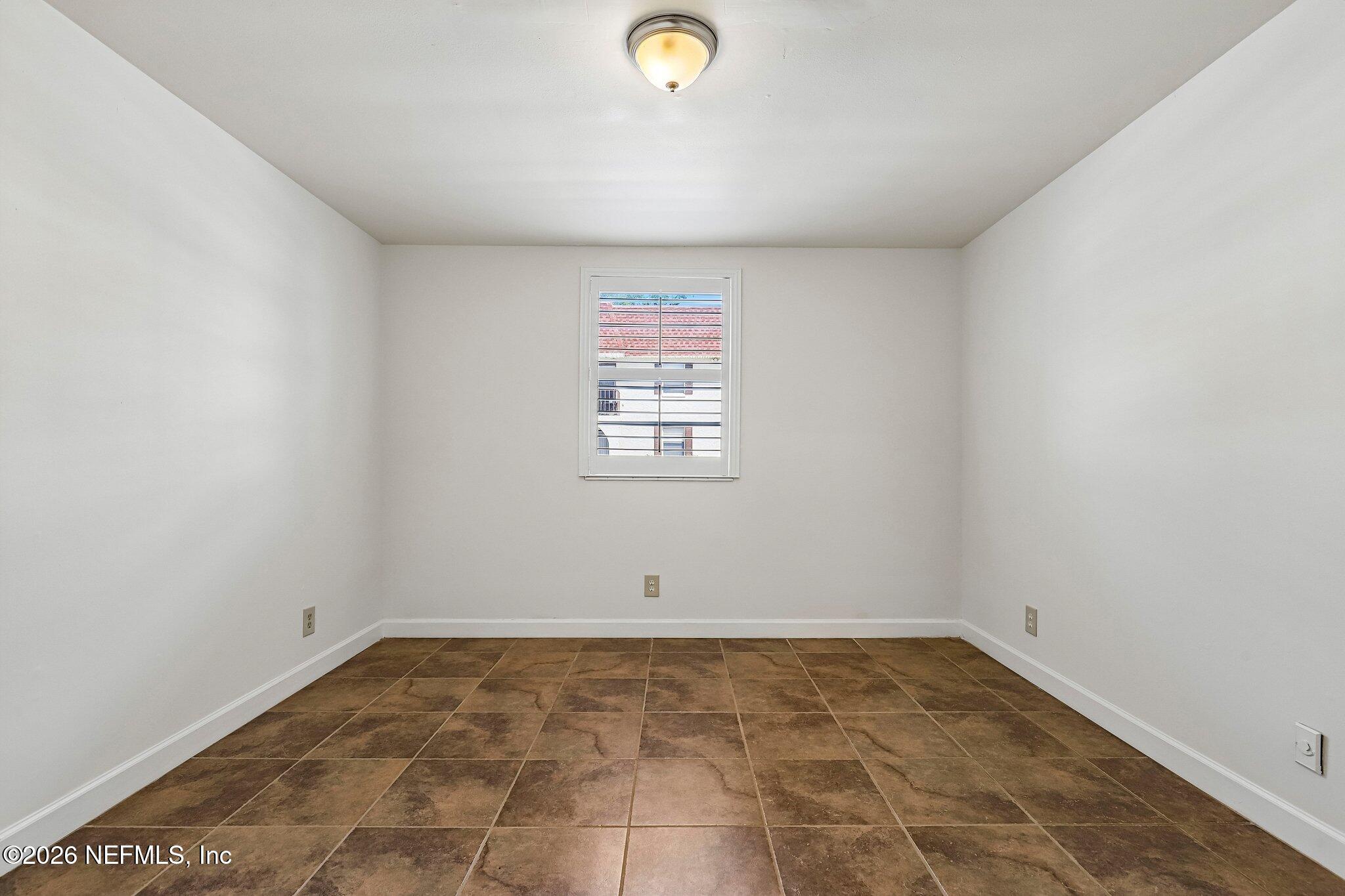 1735 EL CAMINO Road 2