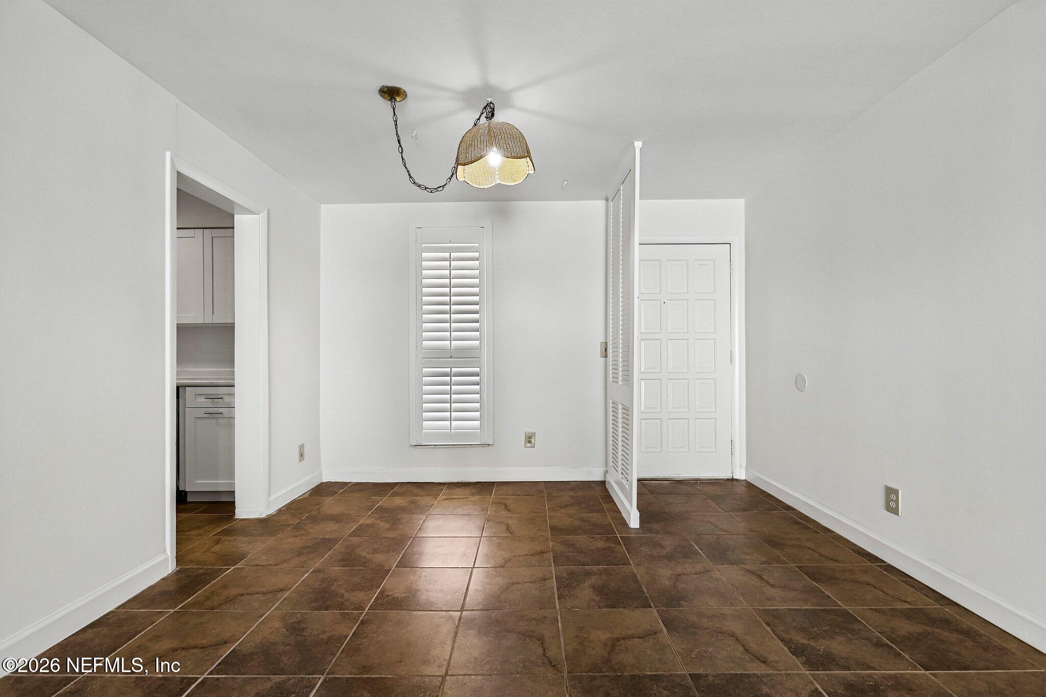 1735 EL CAMINO Road 2