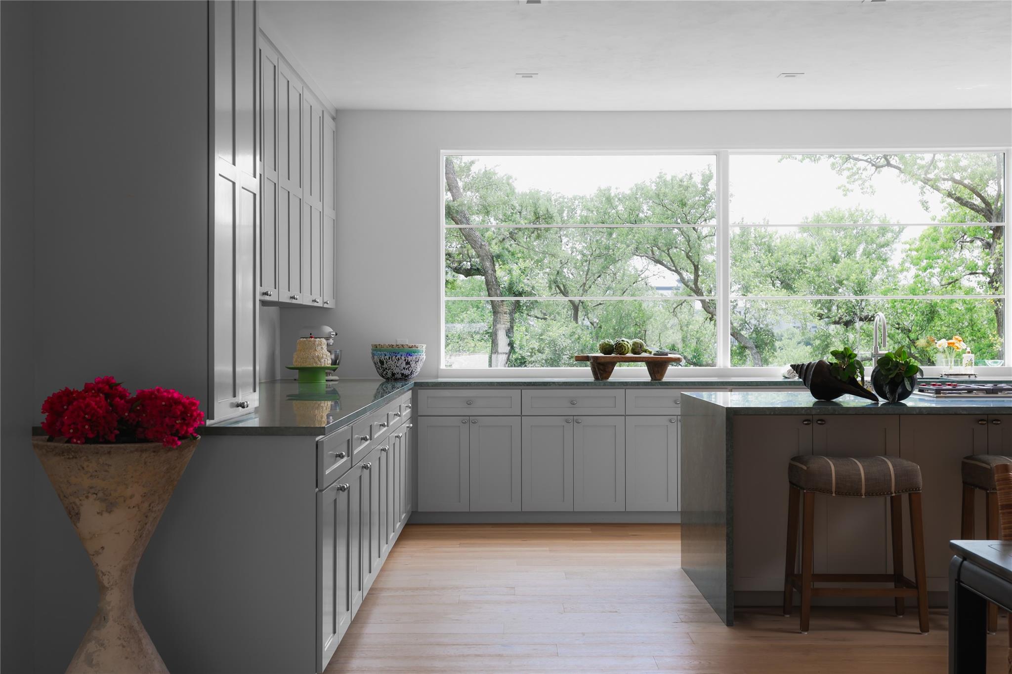 1103 Gaston Ave, Austin