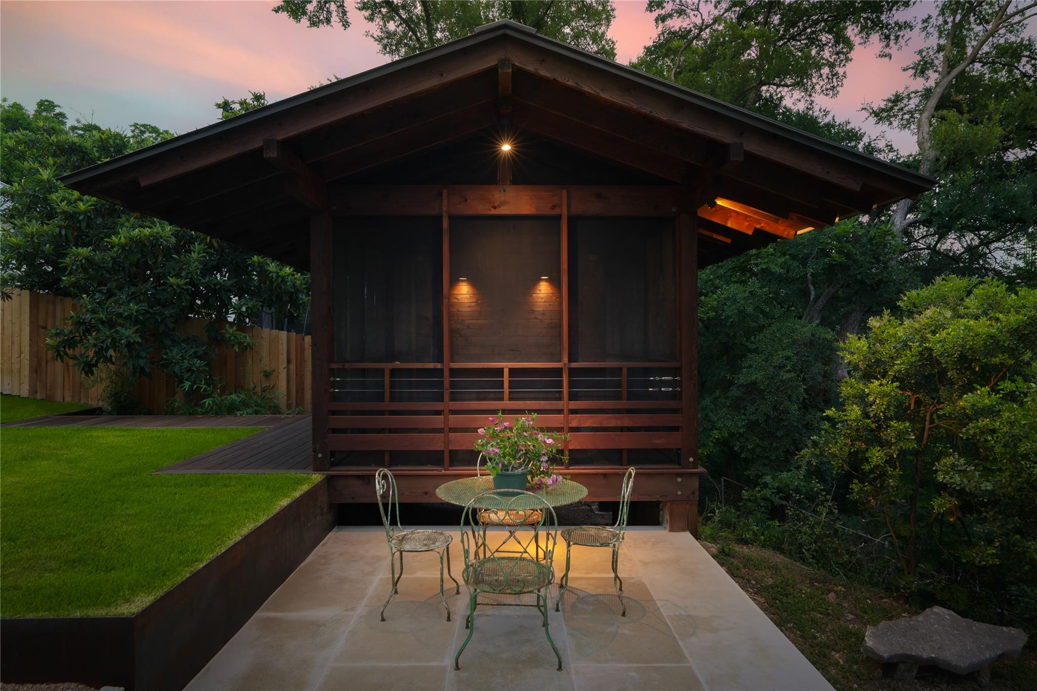 1103 Gaston Ave, Austin