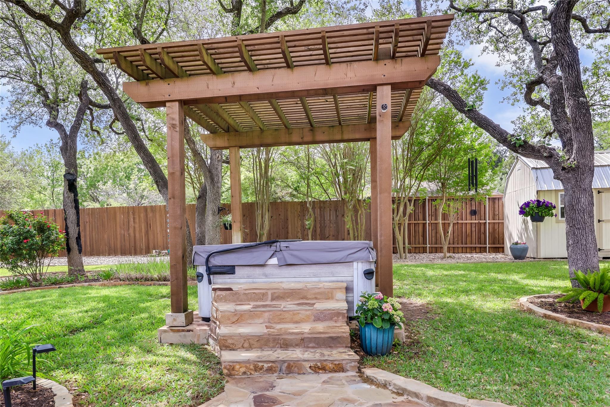 906 Texas TRL